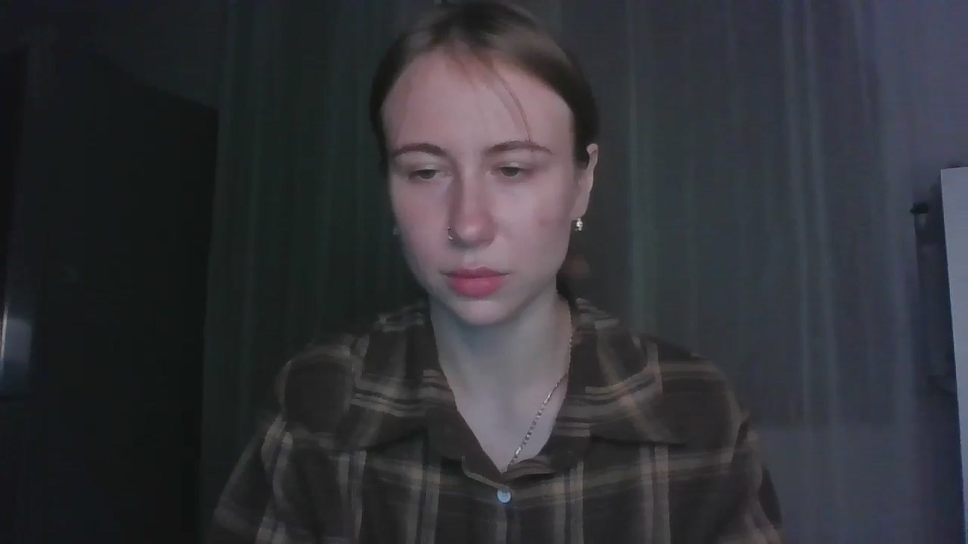 Gallery image thumbnail from Elix1r's myfreecams stream on, 06/29/2024, 22:54 image 4 of 20