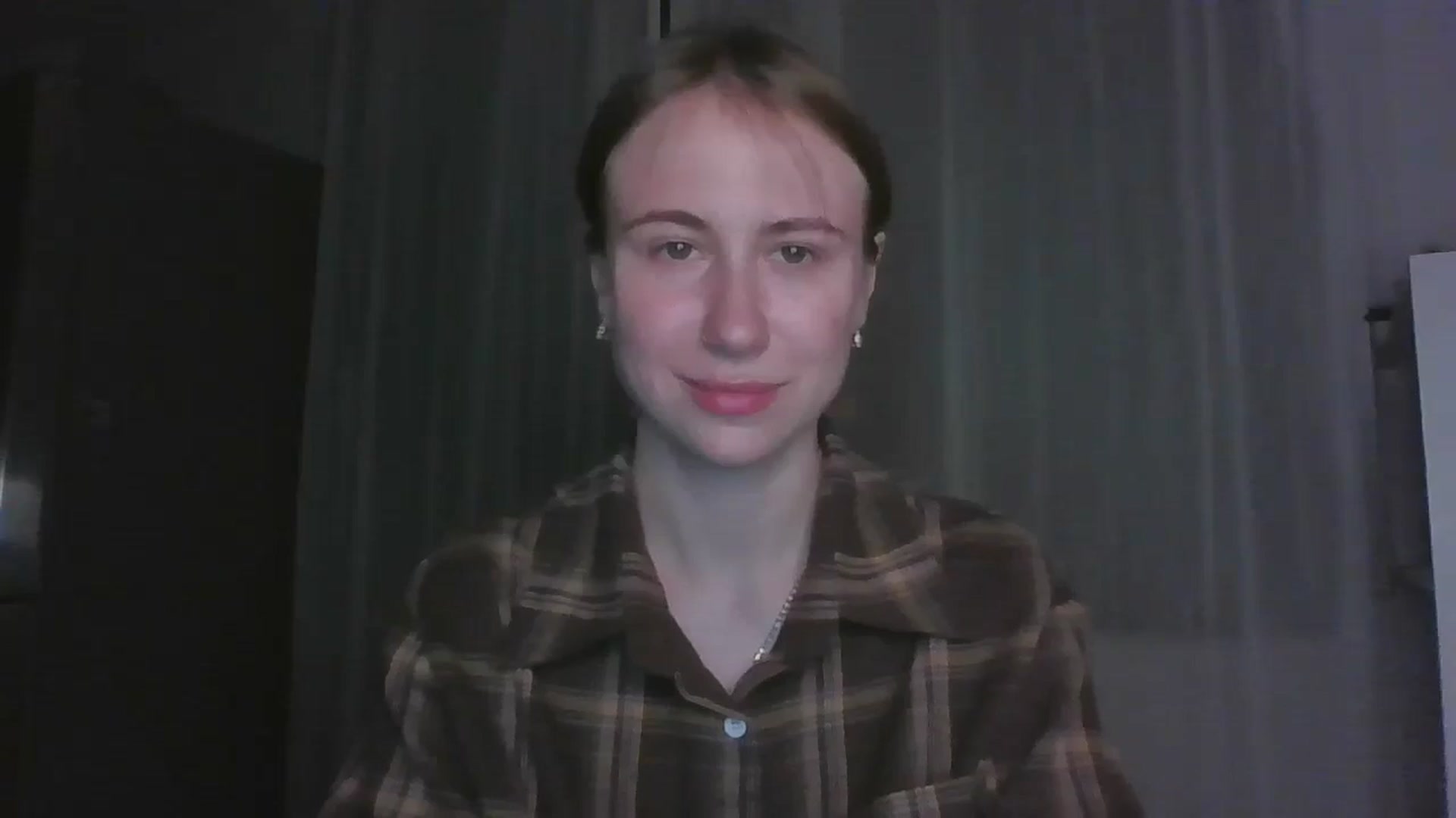 Gallery image thumbnail from Elix1r's myfreecams stream on, 06/29/2024, 22:54 image 14 of 20