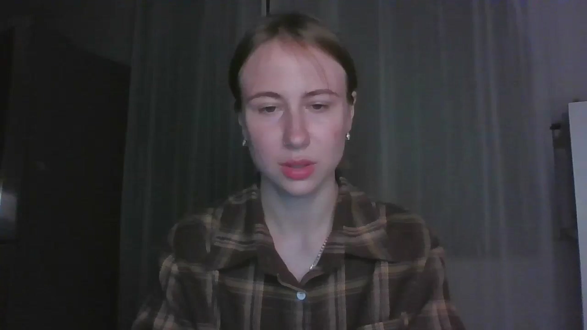 Gallery image thumbnail from Elix1r's myfreecams stream on, 06/29/2024, 22:54 image 15 of 20