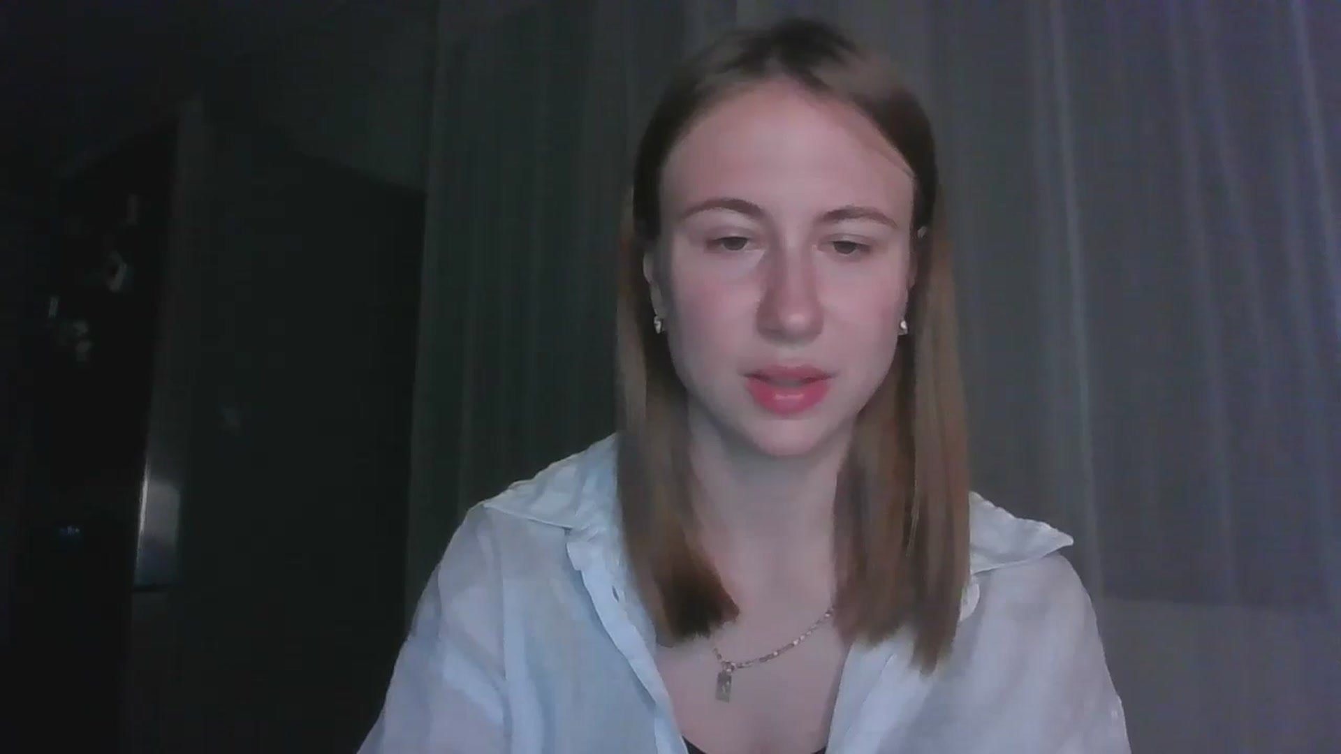 Gallery image thumbnail from Elix1r's myfreecams stream on, 06/30/2024, 21:41 image 4 of 20