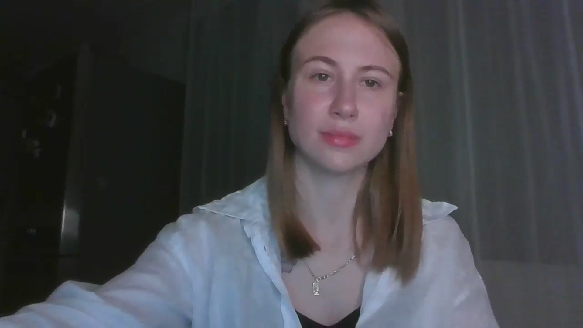 Gallery image thumbnail from Elix1r's myfreecams stream on, 06/30/2024, 21:41 image 5 of 20