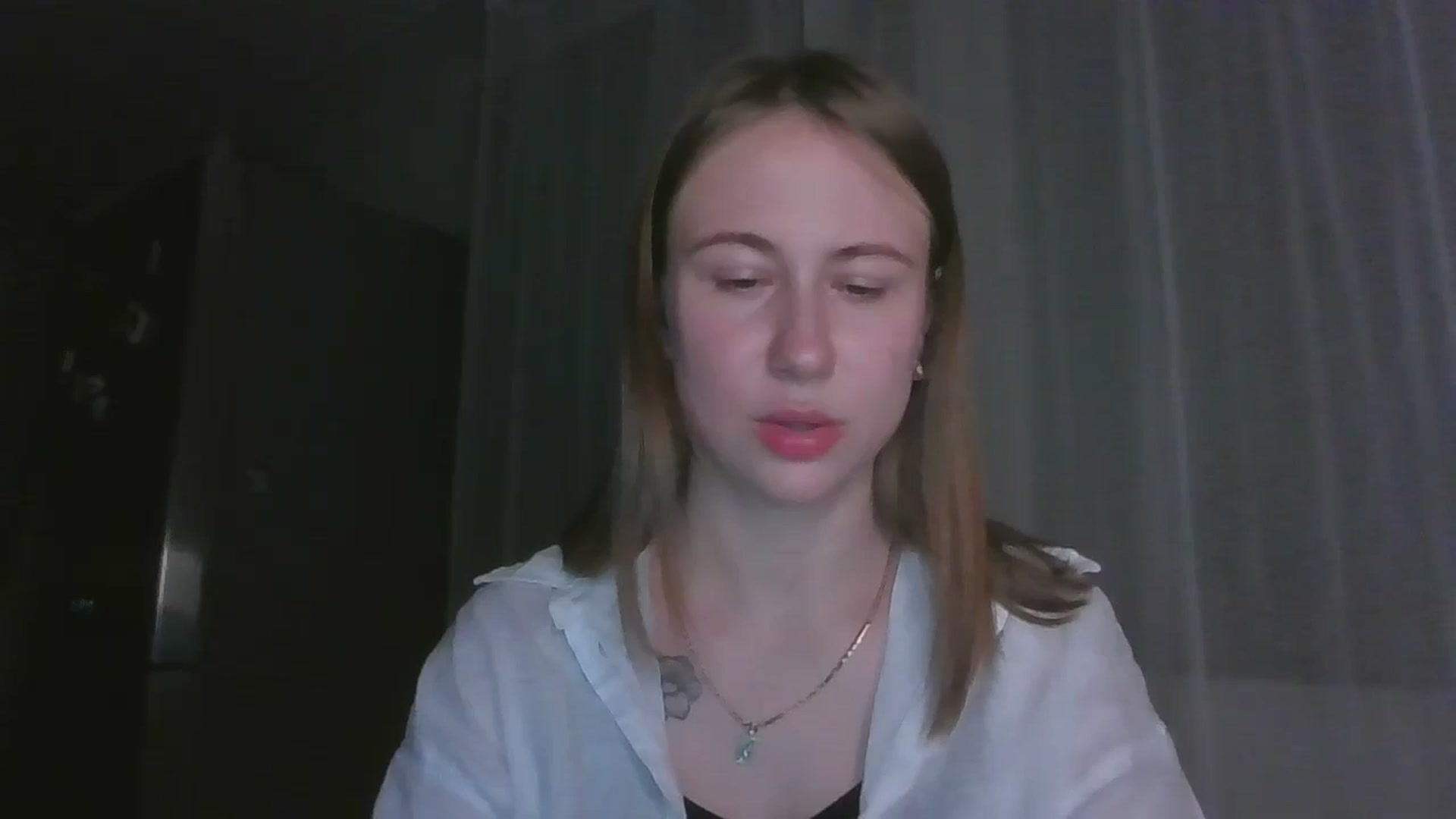 Gallery image thumbnail from Elix1r's myfreecams stream on, 06/30/2024, 21:41 image 17 of 20