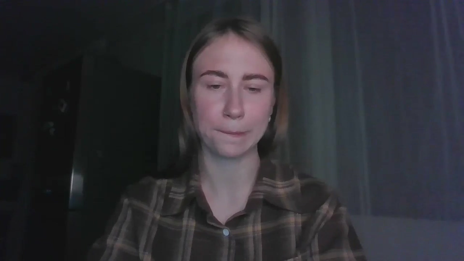 Gallery image thumbnail from Elix1r's myfreecams stream on, 07/03/2024, 21:51 image 16 of 20