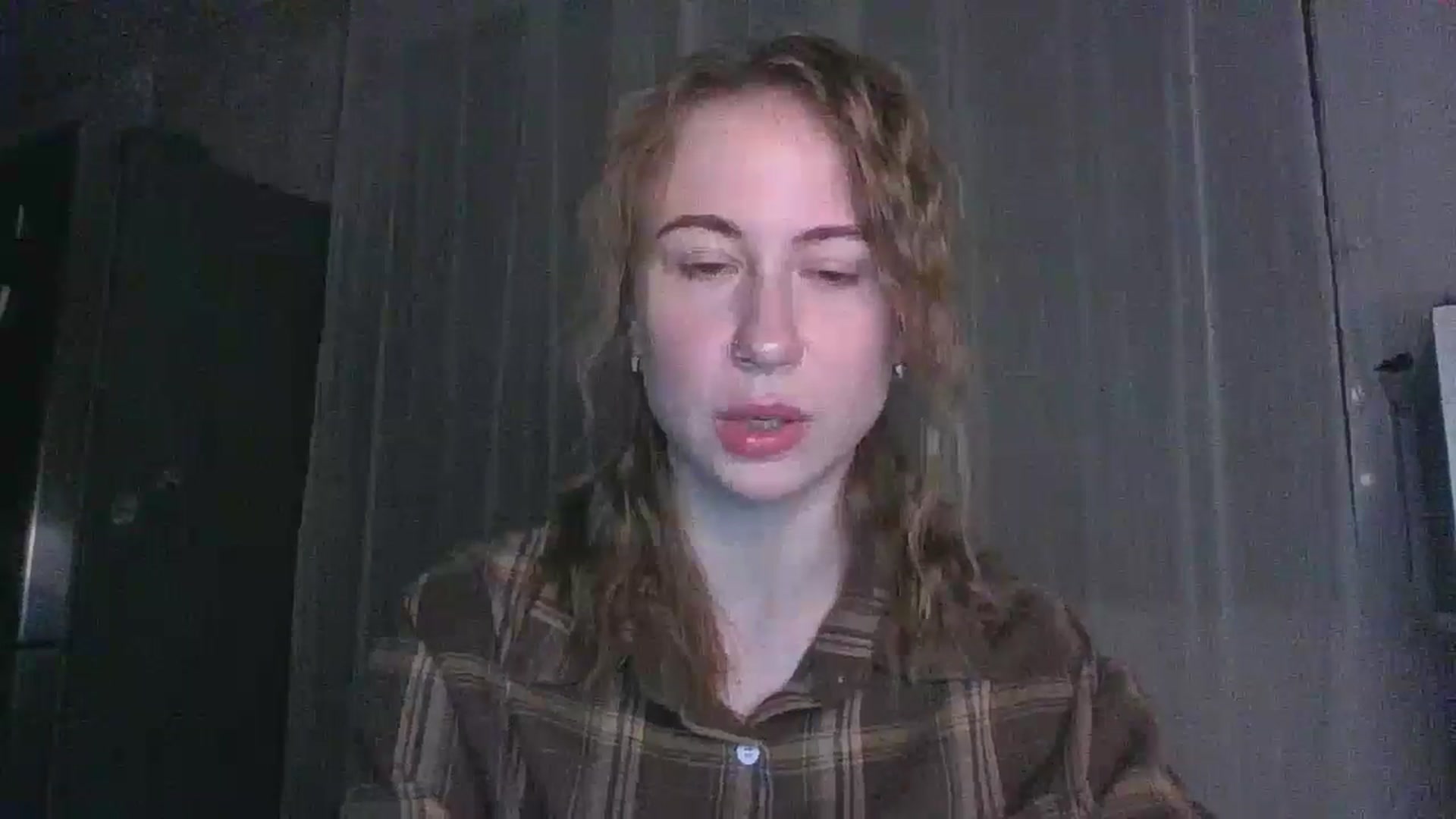 Gallery image thumbnail from Elix1r's myfreecams stream on, 07/07/2024, 21:18 image 14 of 20