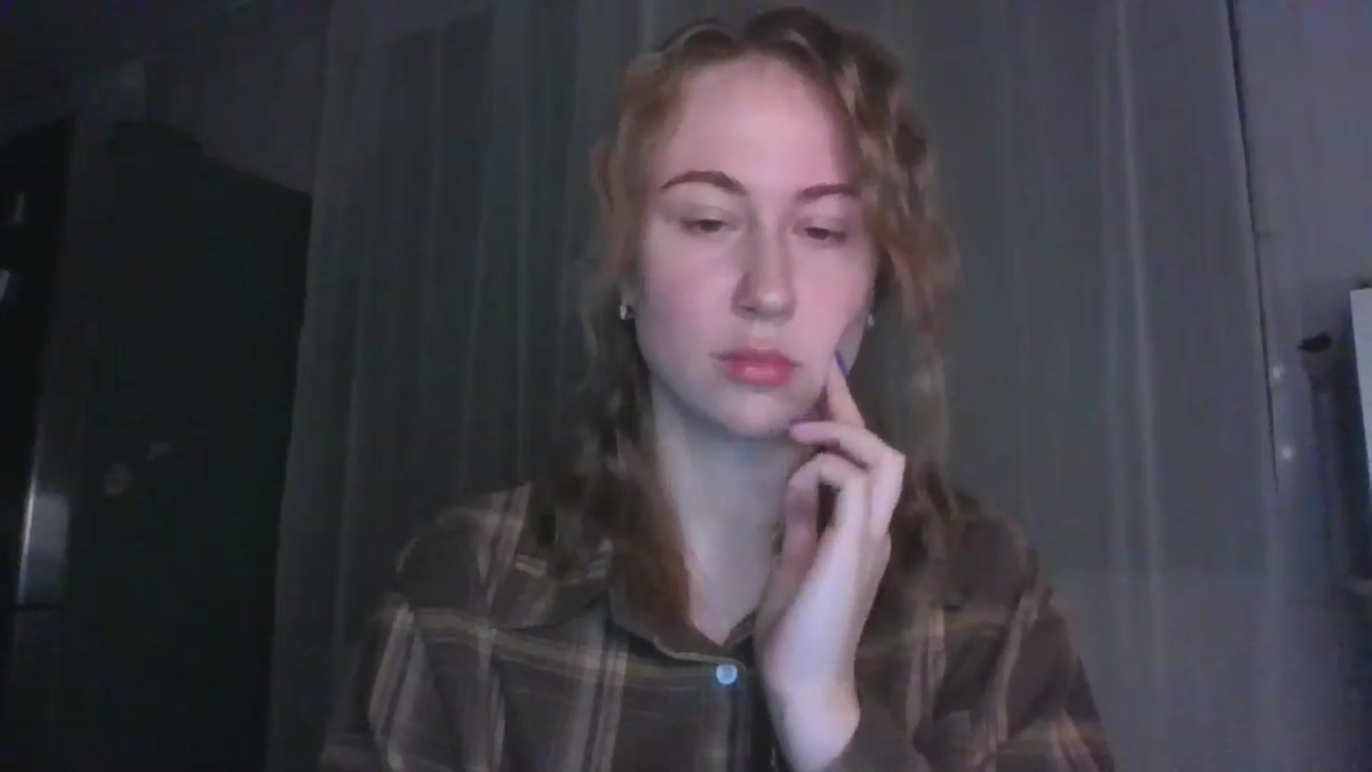 Gallery image thumbnail from Elix1r's myfreecams stream on, 07/07/2024, 21:18 image 3 of 20