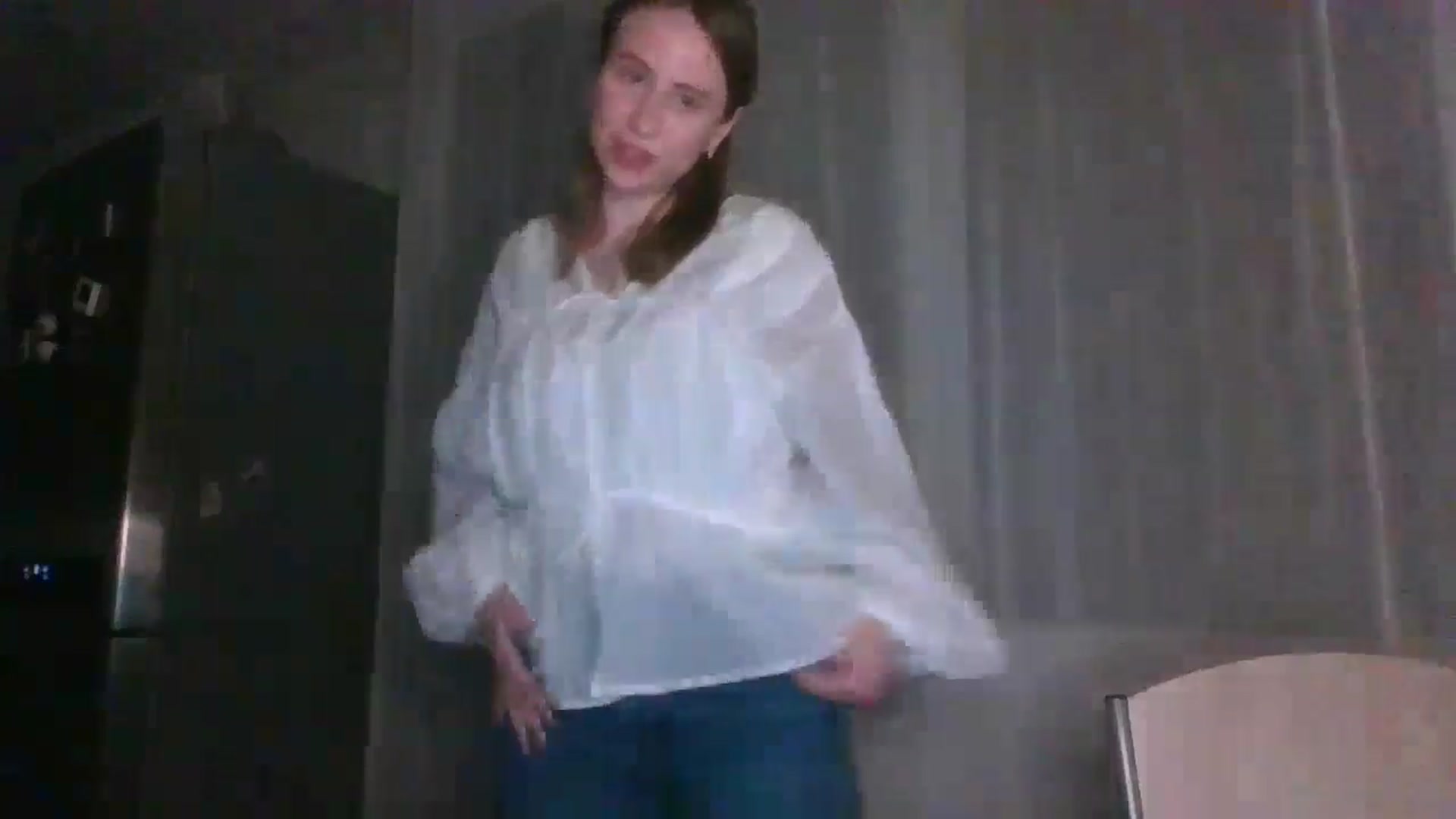 Gallery image thumbnail from Elix1r's myfreecams stream on, 07/08/2024, 21:34 image 7 of 20