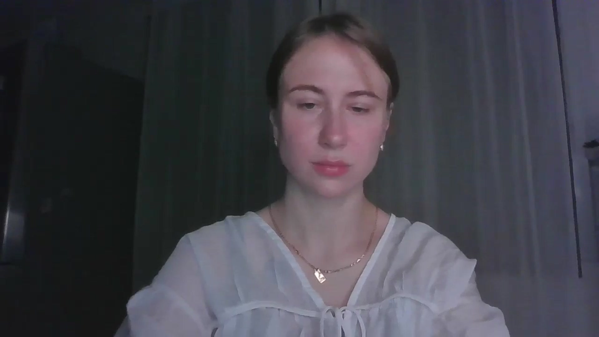 Gallery image thumbnail from Elix1r's myfreecams stream on, 07/09/2024, 21:27 image 14 of 20