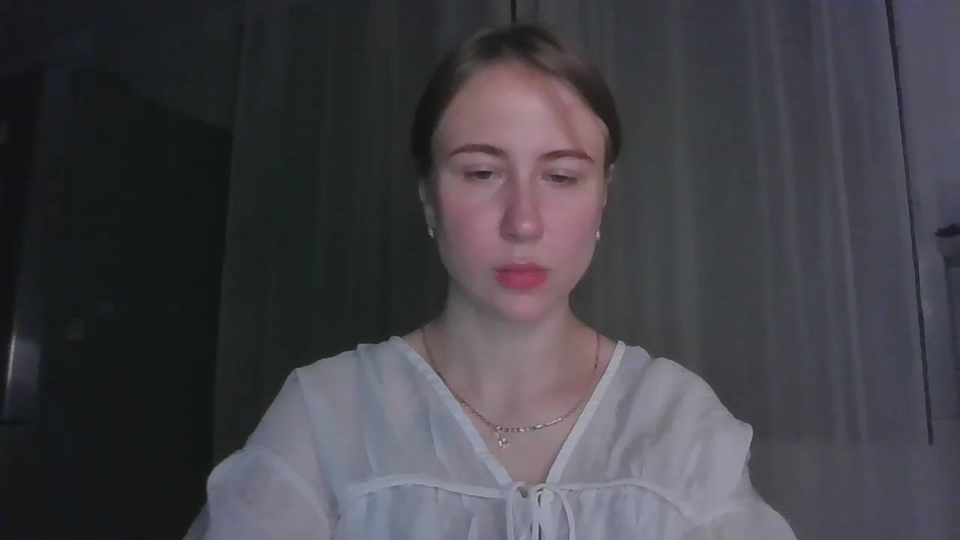 Gallery image thumbnail from Elix1r's myfreecams stream on, 07/09/2024, 21:27 image 17 of 20