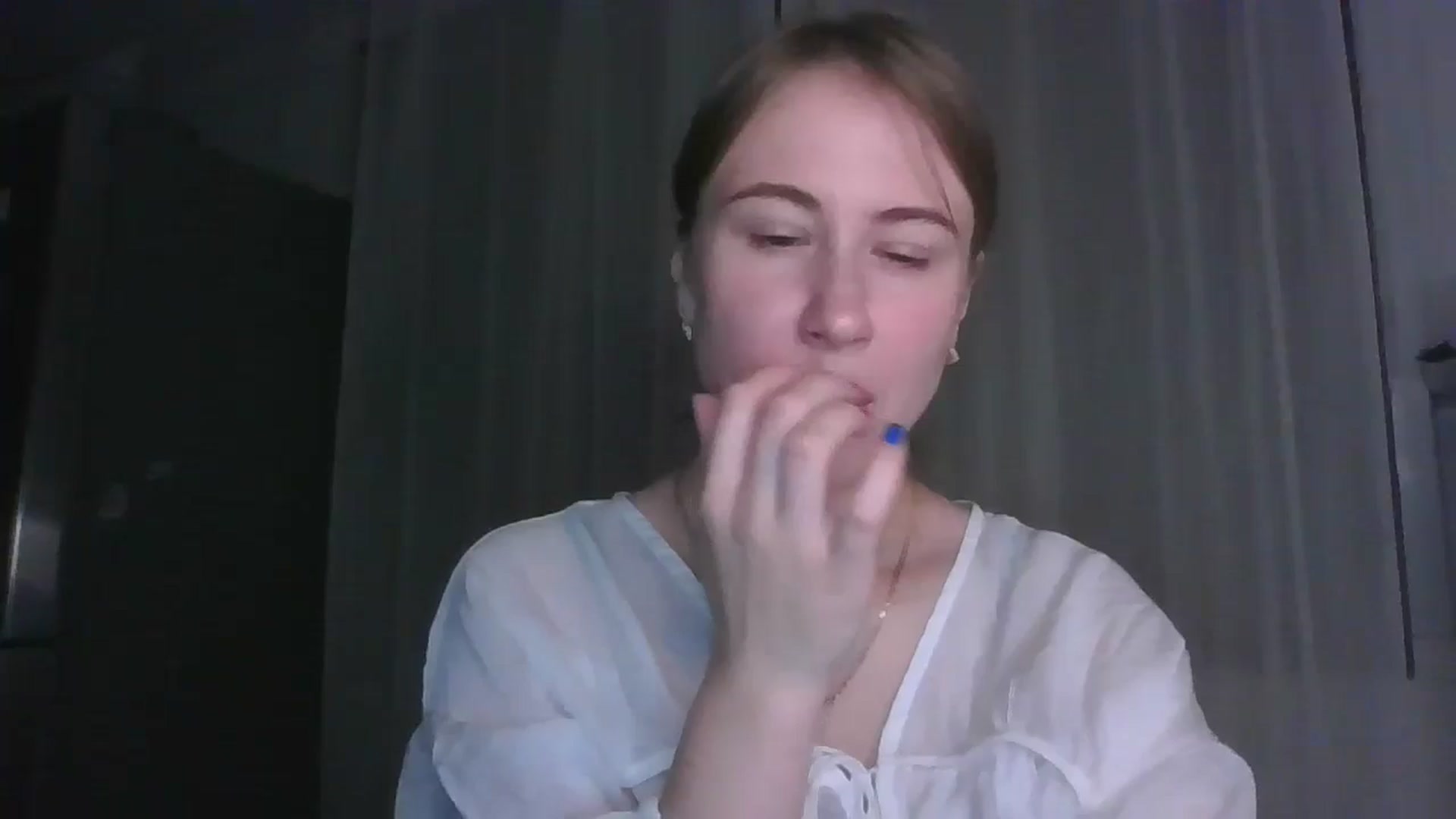 Gallery image thumbnail from Elix1r's myfreecams stream on, 07/09/2024, 22:14 image 17 of 20
