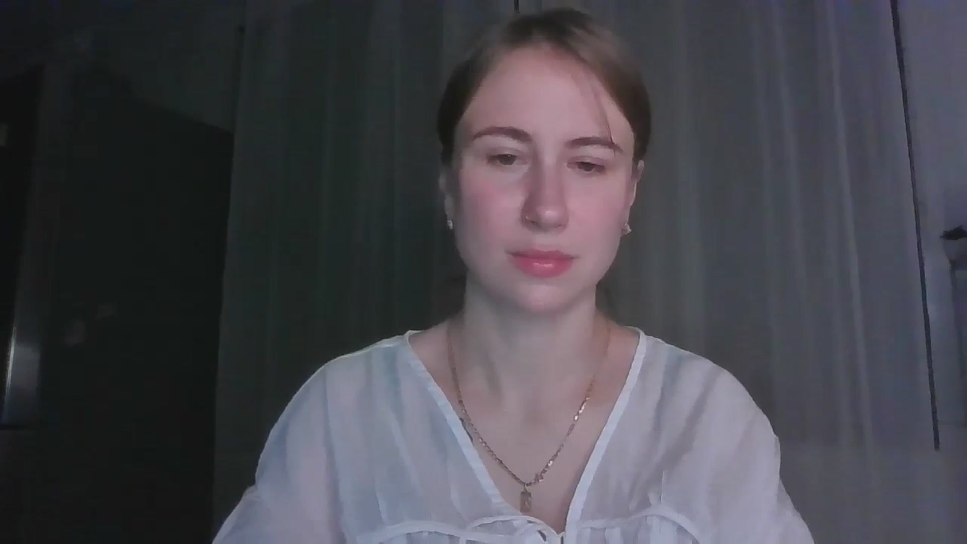 Gallery image thumbnail from Elix1r's myfreecams stream on, 07/09/2024, 22:14 image 2 of 20