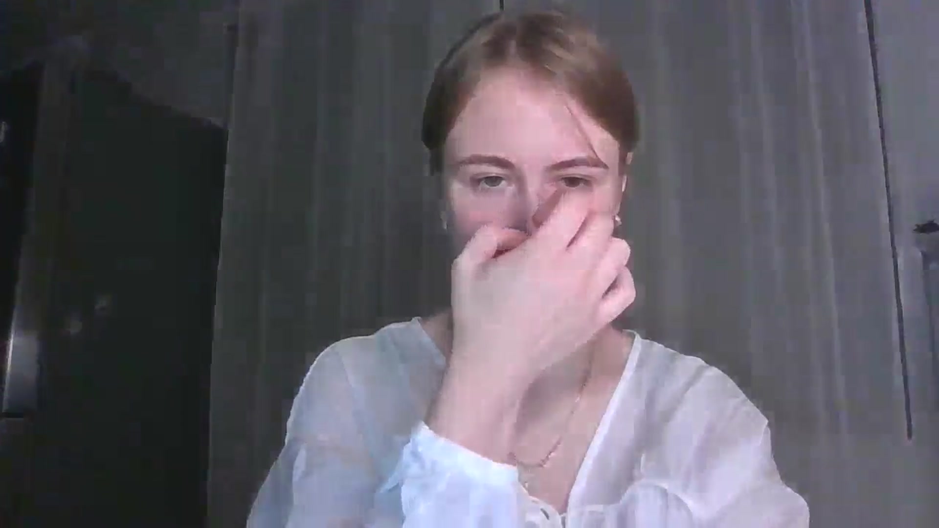 Gallery image thumbnail from Elix1r's myfreecams stream on, 07/09/2024, 22:14 image 12 of 20