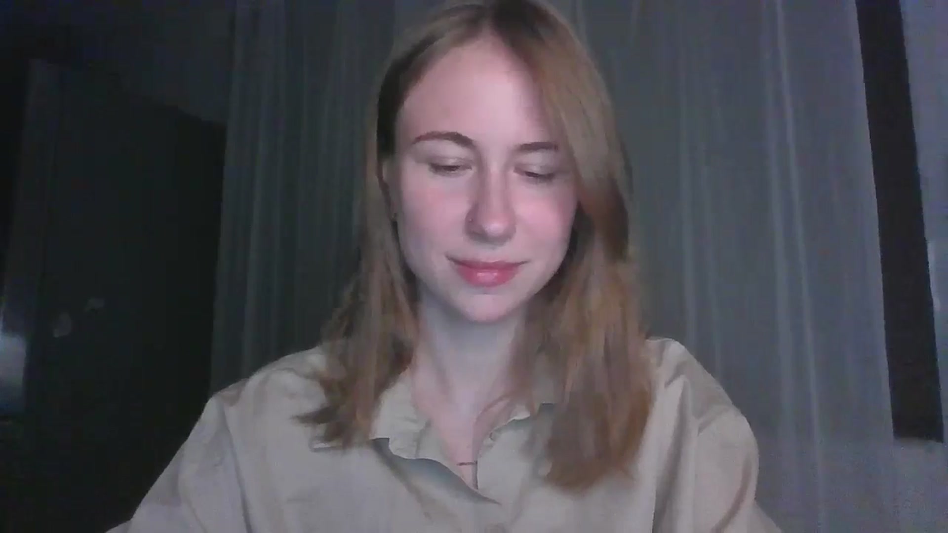 Gallery image thumbnail from Elix1r's myfreecams stream on, 07/15/2024, 22:19 image 10 of 20