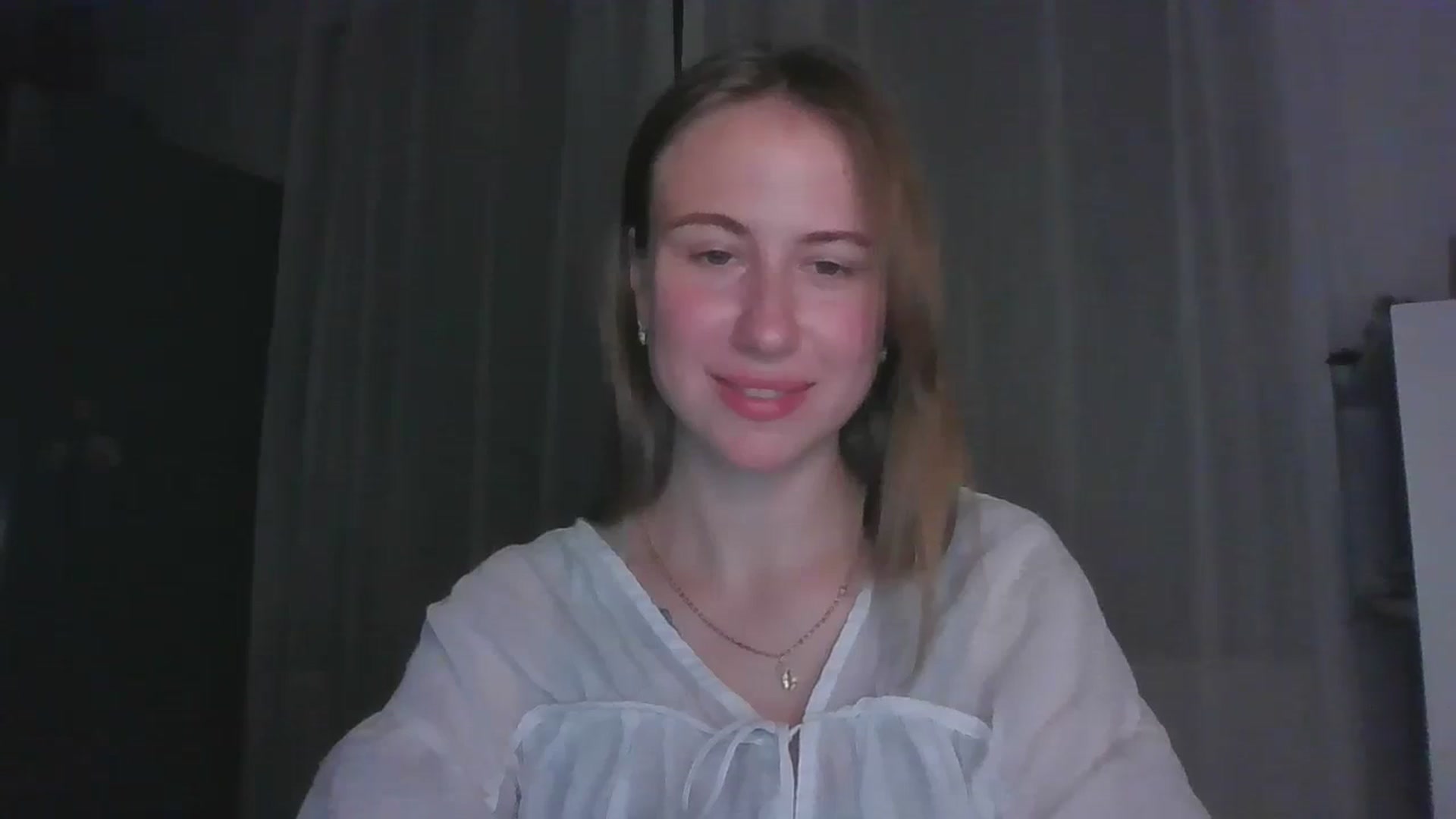 Gallery image thumbnail from Elix1r's myfreecams stream on, 07/19/2024, 21:06 image 13 of 20