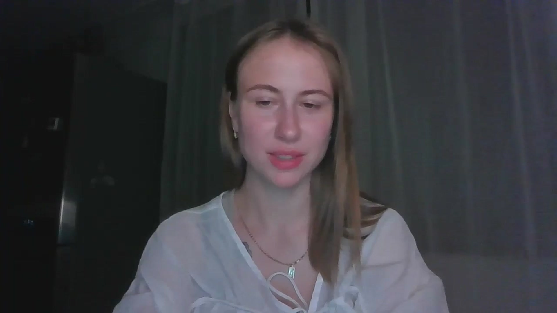 Gallery image thumbnail from Elix1r's myfreecams stream on, 07/19/2024, 21:42 image 16 of 20