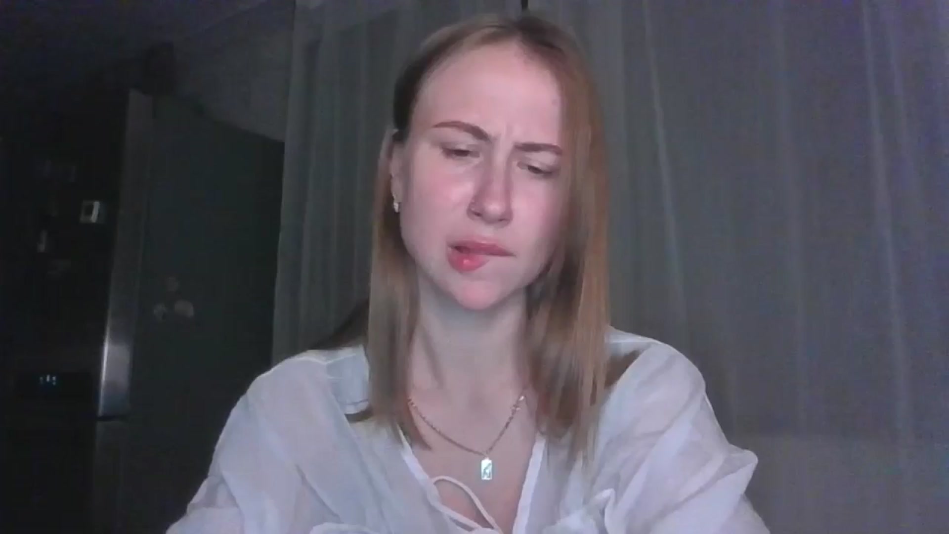 Gallery image thumbnail from Elix1r's myfreecams stream on, 07/19/2024, 21:42 image 1 of 20