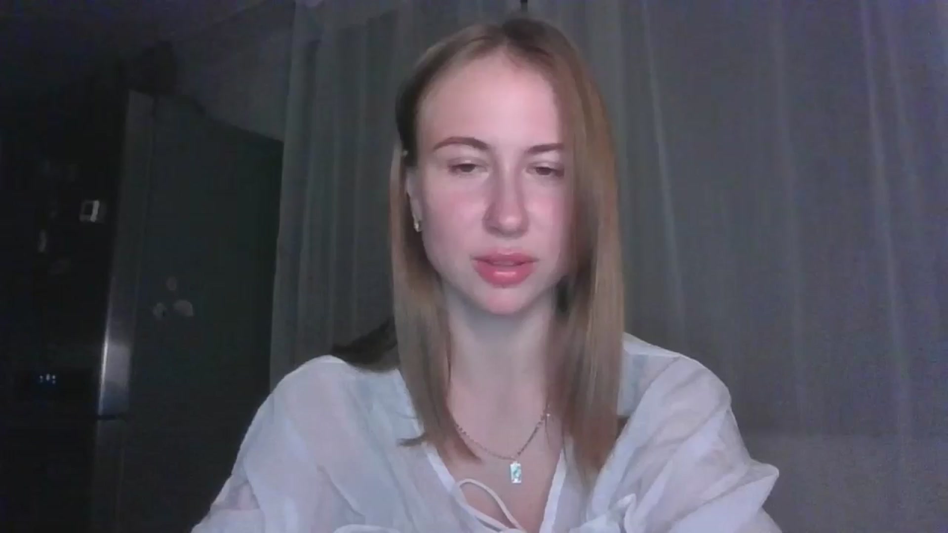 Gallery image thumbnail from Elix1r's myfreecams stream on, 07/19/2024, 21:42 image 3 of 20