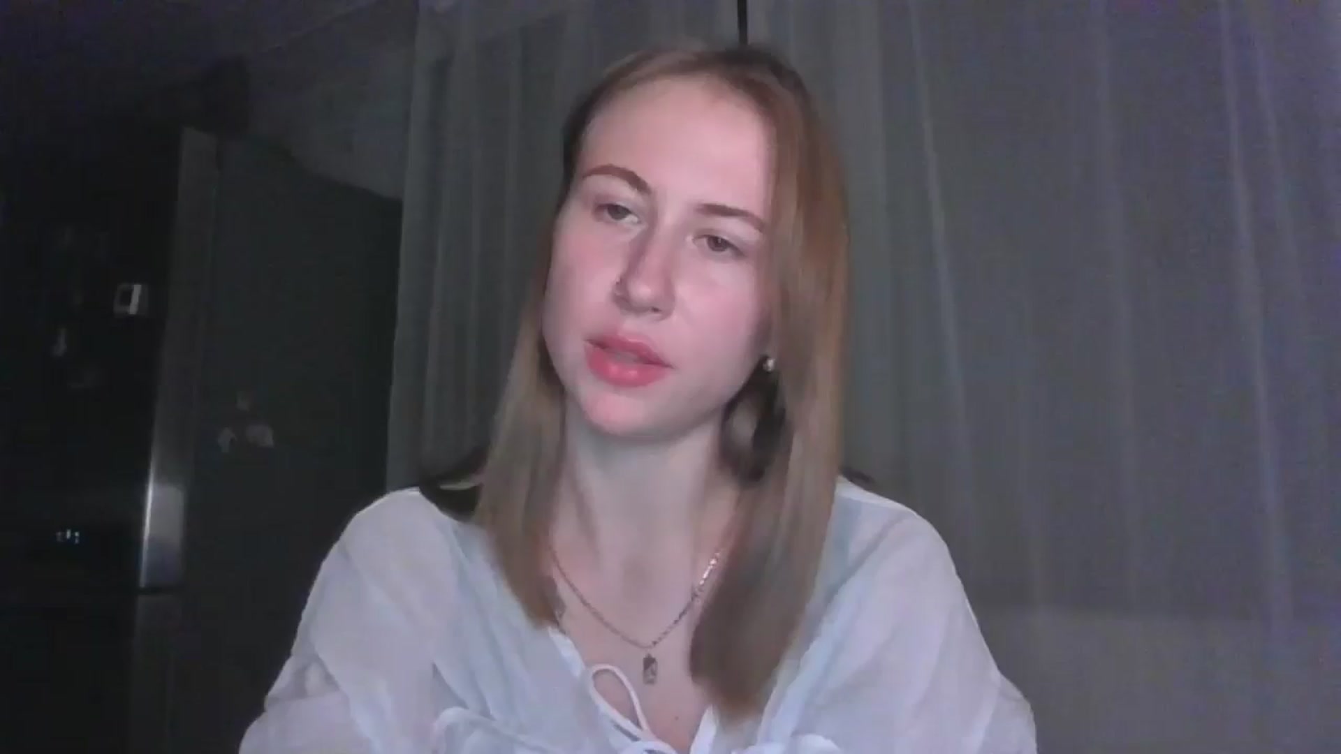 Gallery image thumbnail from Elix1r's myfreecams stream on, 07/19/2024, 21:42 image 10 of 20