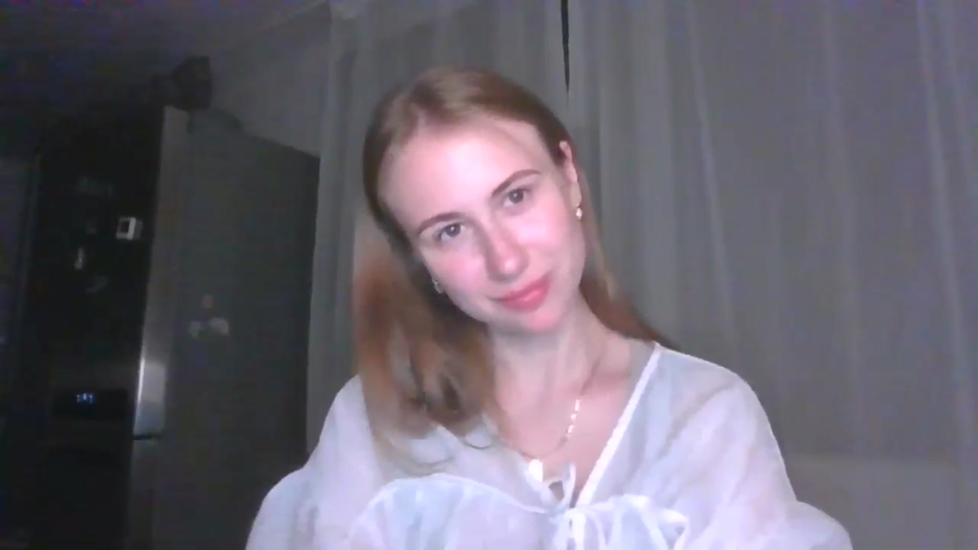 Gallery image thumbnail from Elix1r's myfreecams stream on, 07/19/2024, 22:14 image 7 of 20