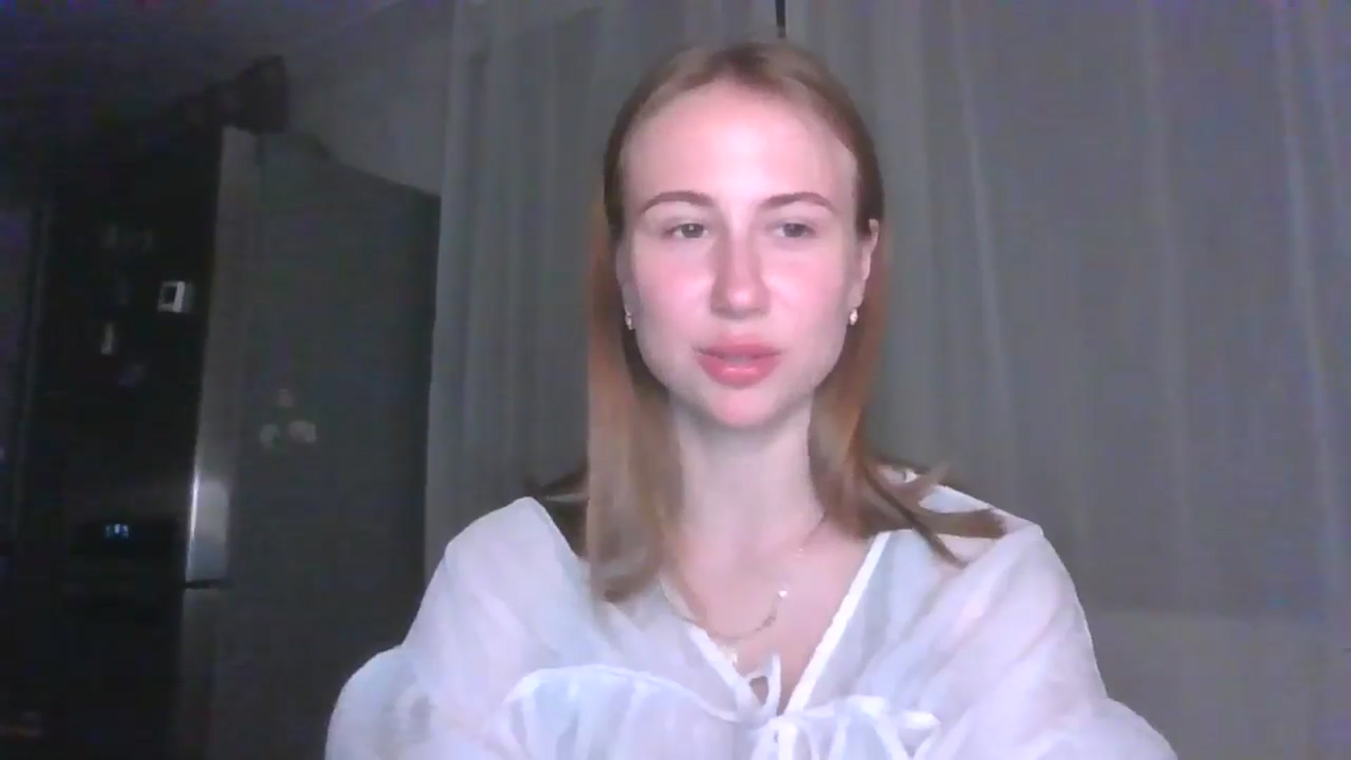 Gallery image thumbnail from Elix1r's myfreecams stream on, 07/19/2024, 22:14 image 11 of 20