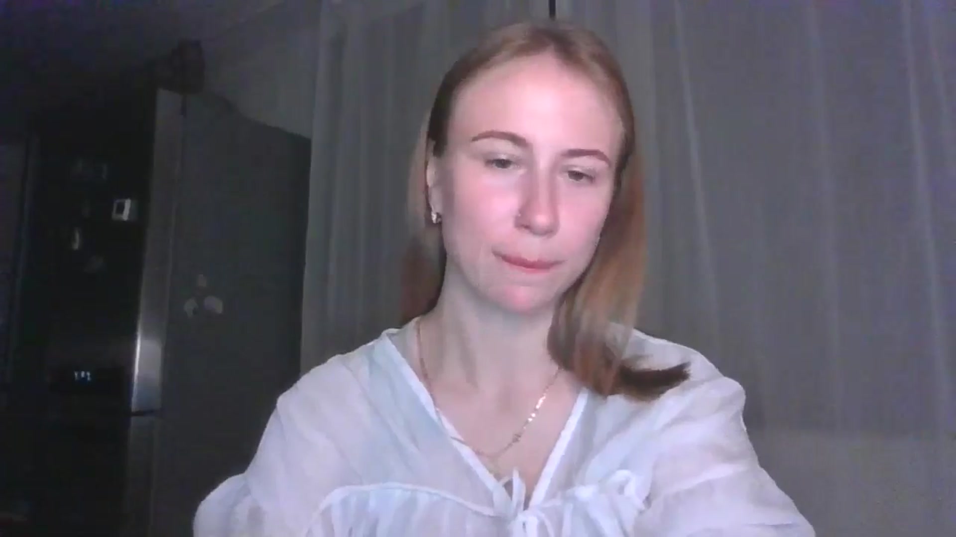 Gallery image thumbnail from Elix1r's myfreecams stream on, 07/19/2024, 22:14 image 19 of 20