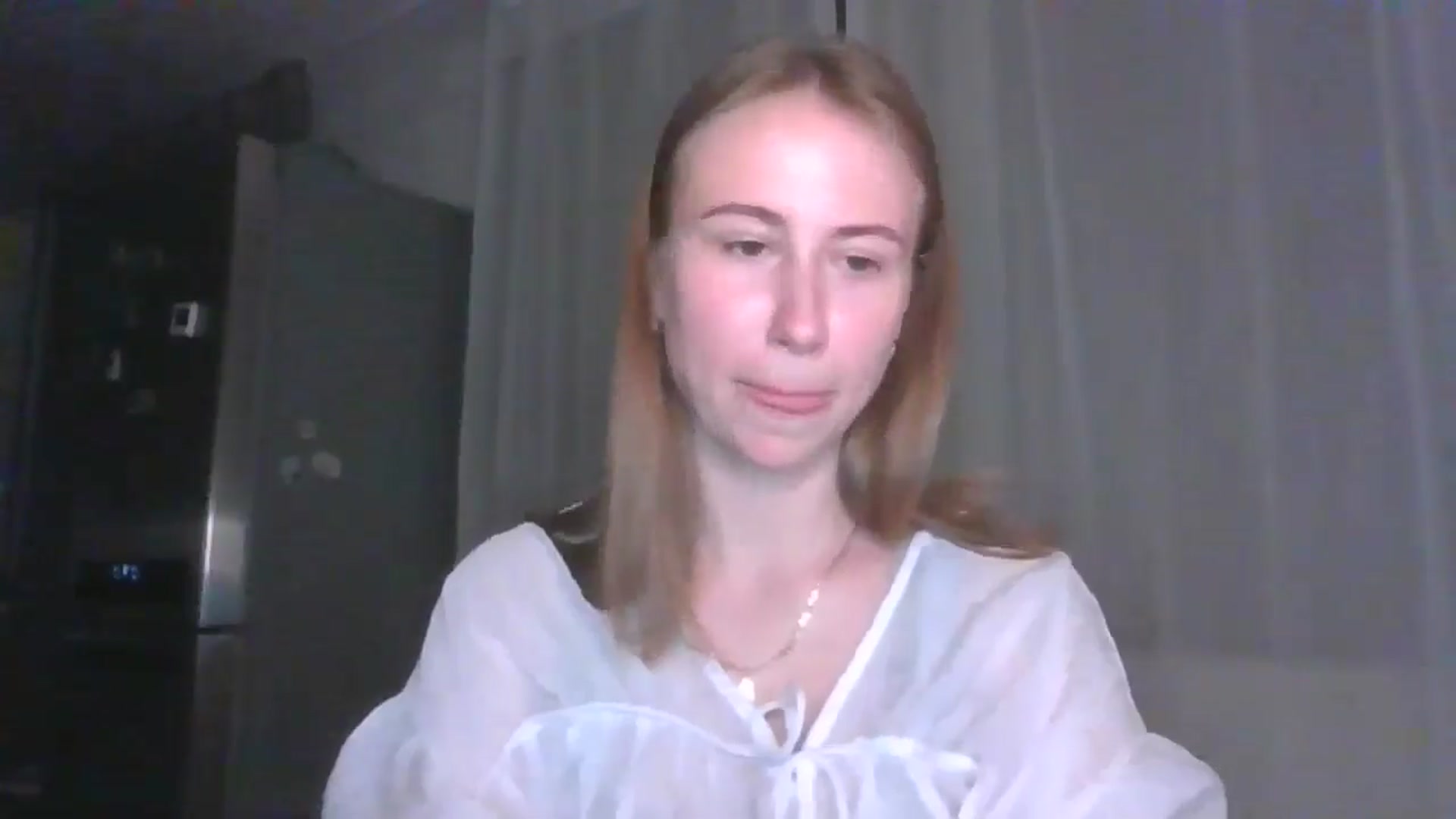 Gallery image thumbnail from Elix1r's myfreecams stream on, 07/19/2024, 22:14 image 14 of 20