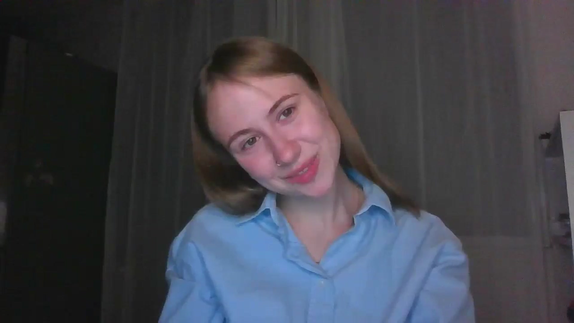 Gallery image thumbnail from Elix1r's myfreecams stream on, 07/25/2024, 20:52 image 17 of 20