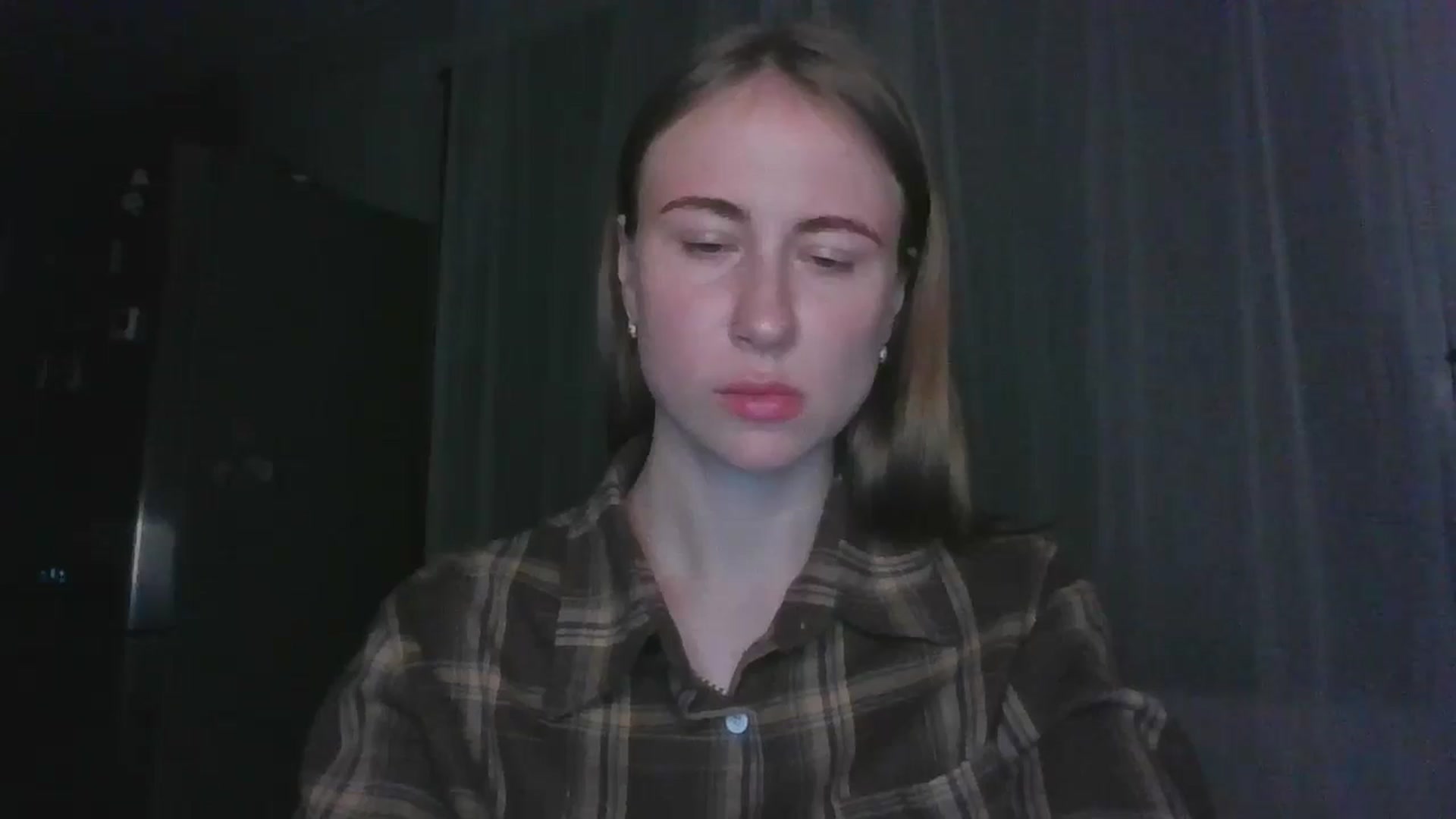 Gallery image thumbnail from Elix1r's myfreecams stream on, 07/30/2024, 22:11 image 6 of 20