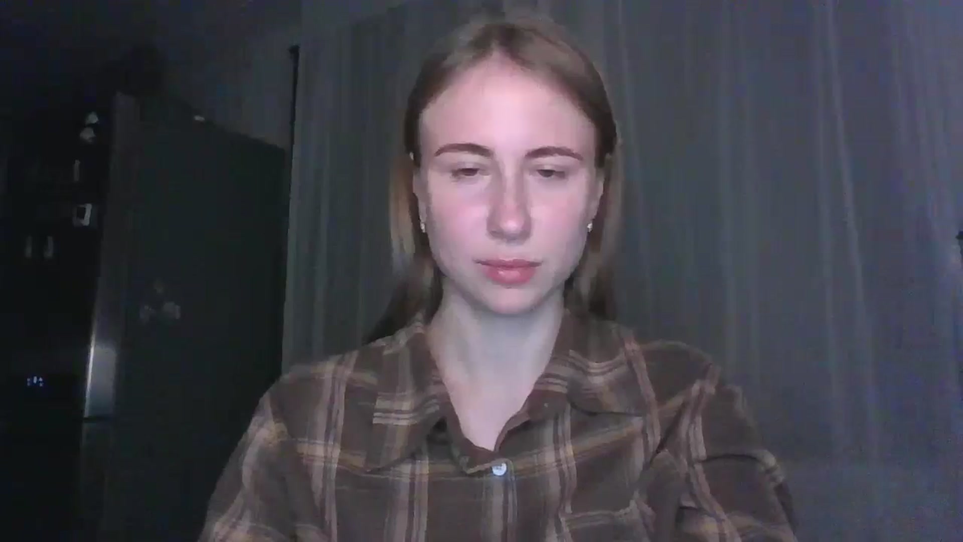 Gallery image thumbnail from Elix1r's myfreecams stream on, 07/30/2024, 22:11 image 10 of 20
