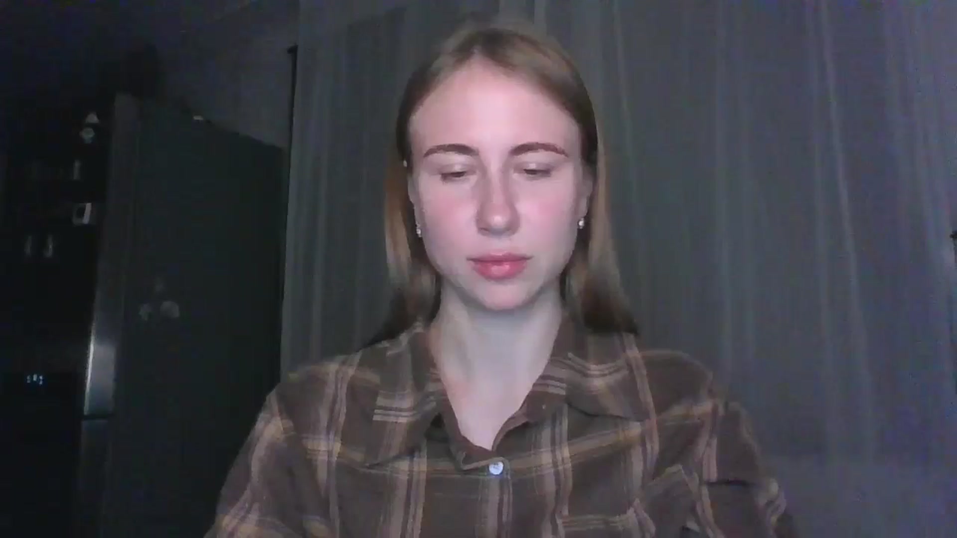 Gallery image thumbnail from Elix1r's myfreecams stream on, 07/30/2024, 22:11 image 12 of 20