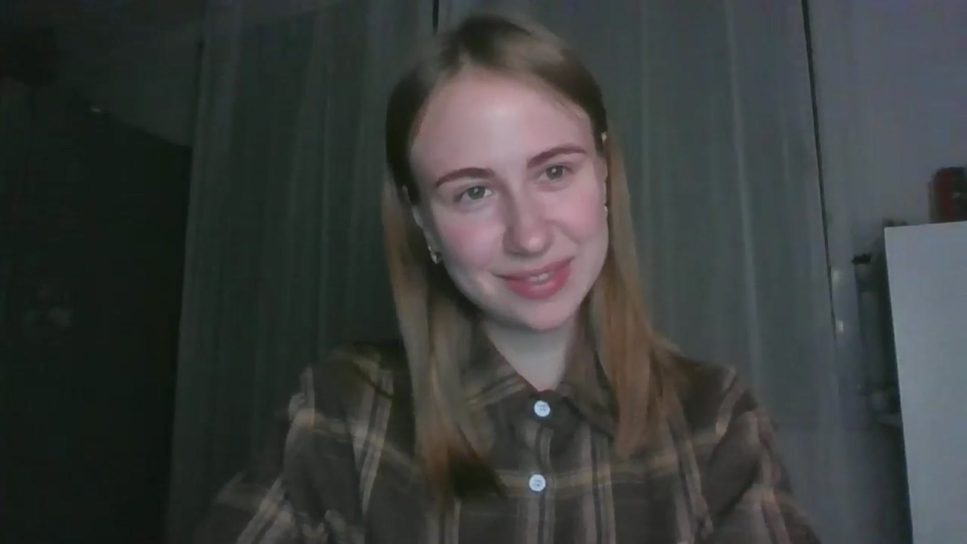 Gallery image thumbnail from Elix1r's myfreecams stream on, 07/31/2024, 21:06 image 6 of 20