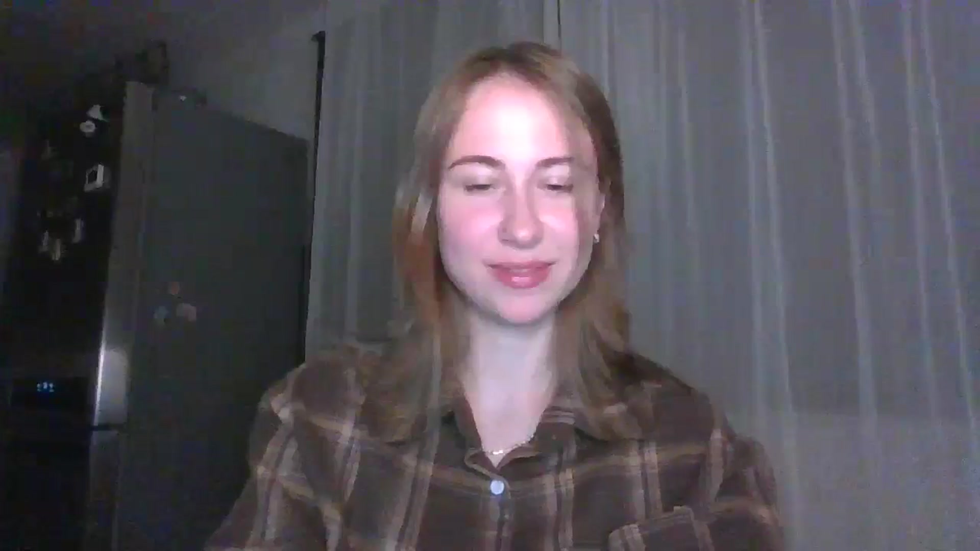 Gallery image thumbnail from Elix1r's myfreecams stream on, 08/08/2024, 21:37 image 20 of 20