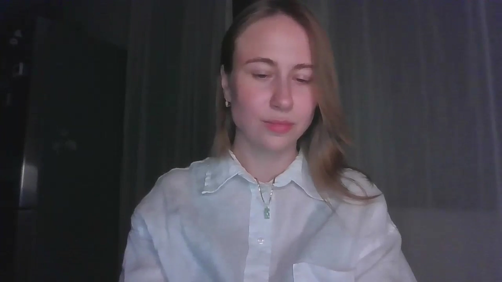 Gallery image thumbnail from Elix1r's myfreecams stream on, 08/09/2024, 22:36 image 8 of 20