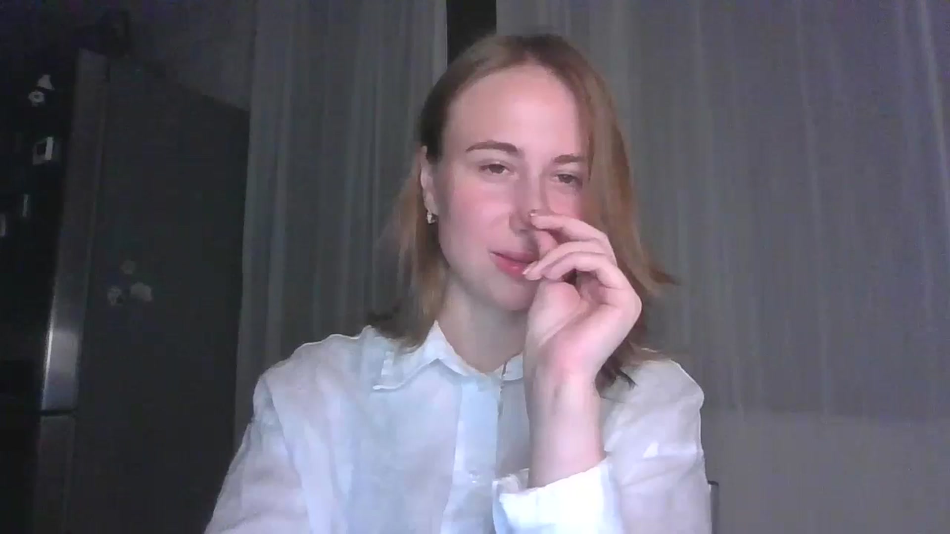 Gallery image thumbnail from Elix1r's myfreecams stream on, 08/09/2024, 22:36 image 16 of 20