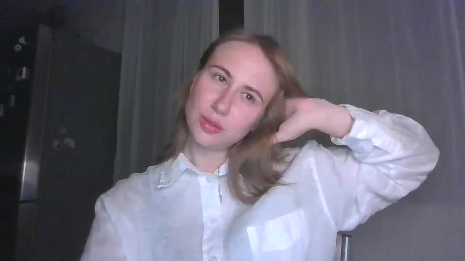 Gallery image thumbnail from Elix1r's myfreecams stream on, 08/09/2024, 22:36 image 17 of 20