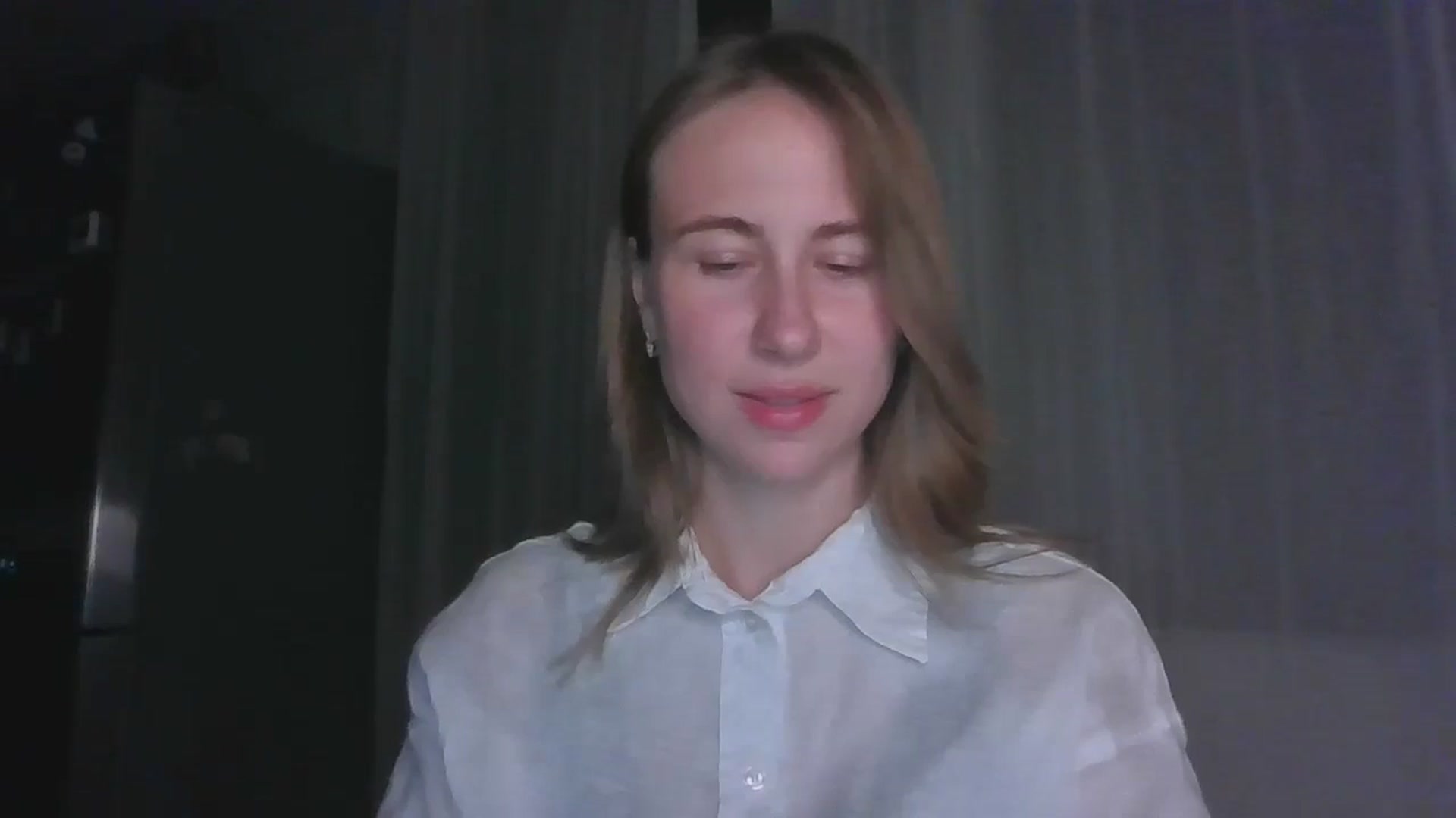 Gallery image thumbnail from Elix1r's myfreecams stream on, 08/09/2024, 23:20 image 14 of 20