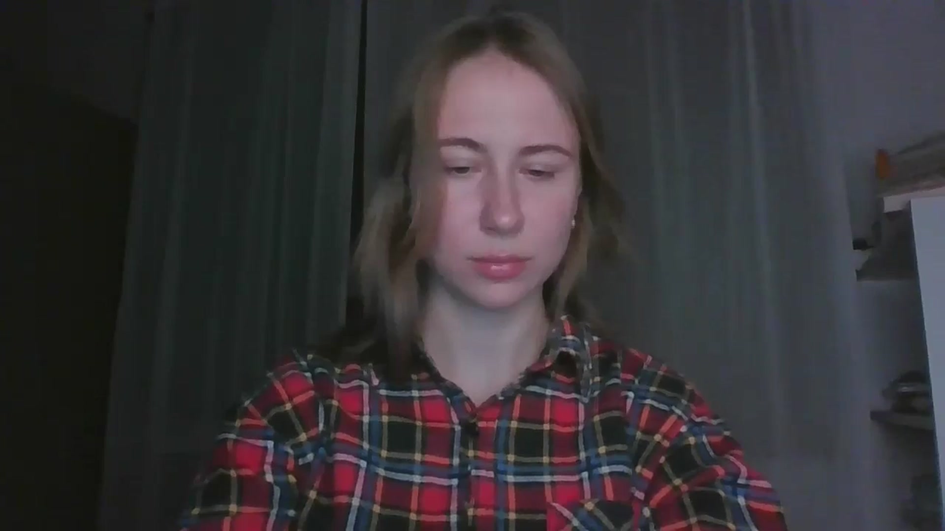Gallery image thumbnail from Elix1r's myfreecams stream on, 08/11/2024, 22:26 image 16 of 20