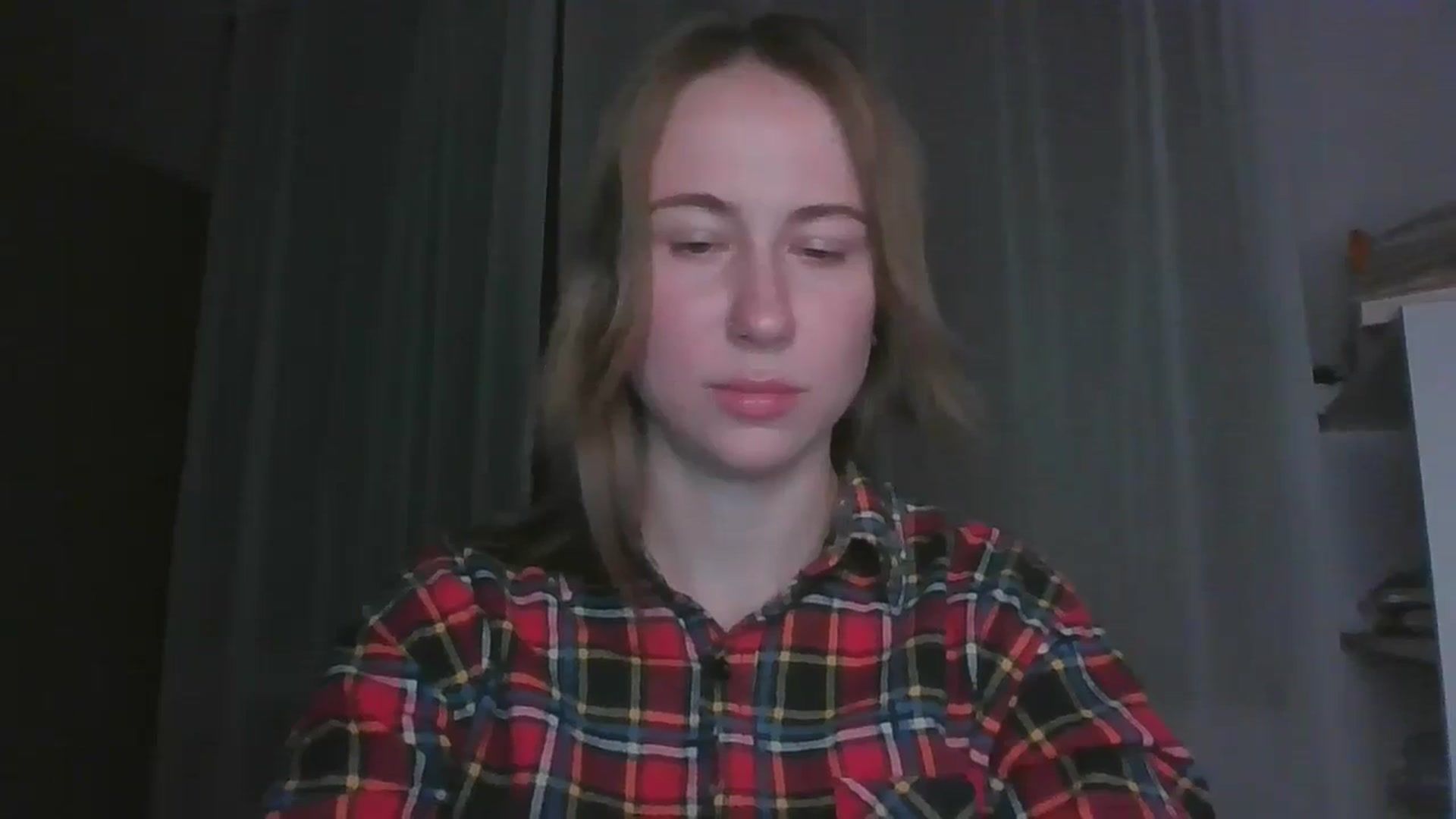 Gallery image thumbnail from Elix1r's myfreecams stream on, 08/11/2024, 22:26 image 18 of 20