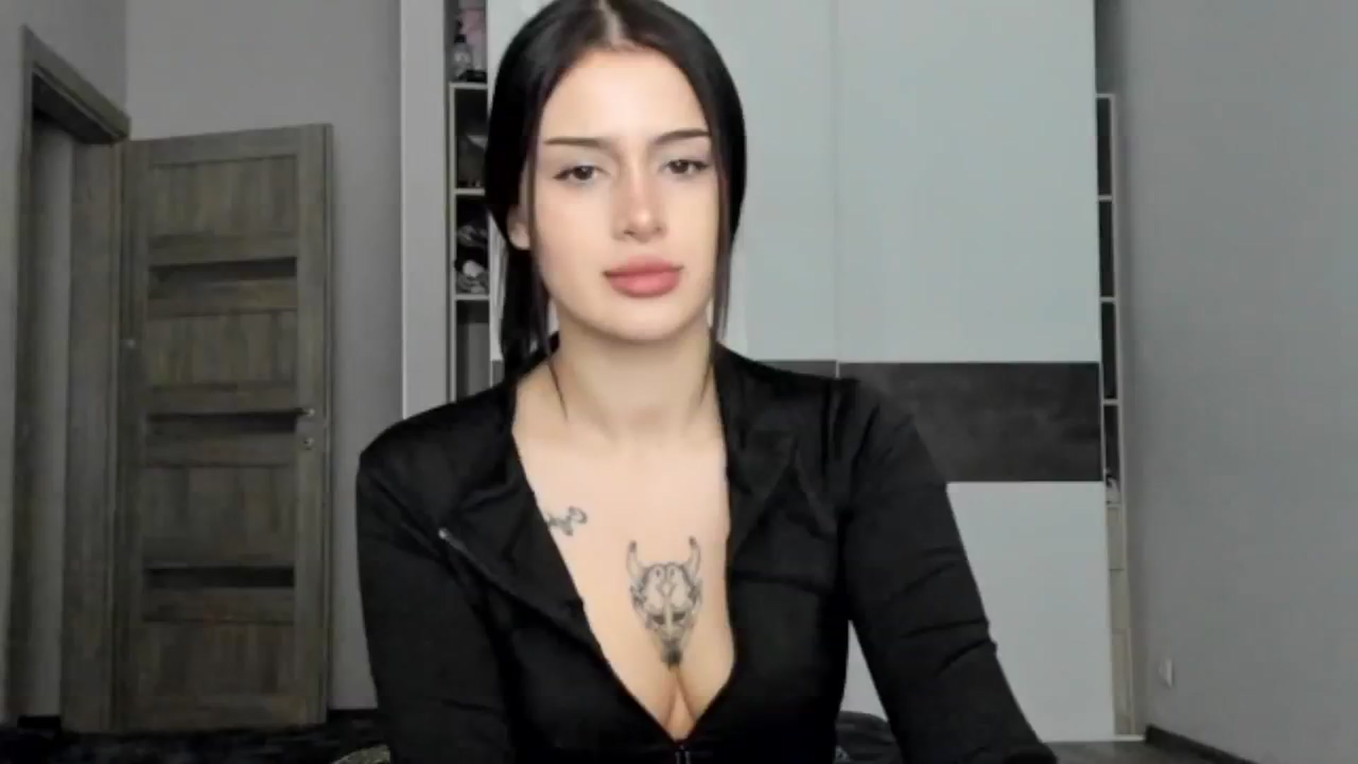 Gallery image thumbnail from Eliza_beth's myfreecams stream on, 10/18/2024, 13:48 image 20 of 20