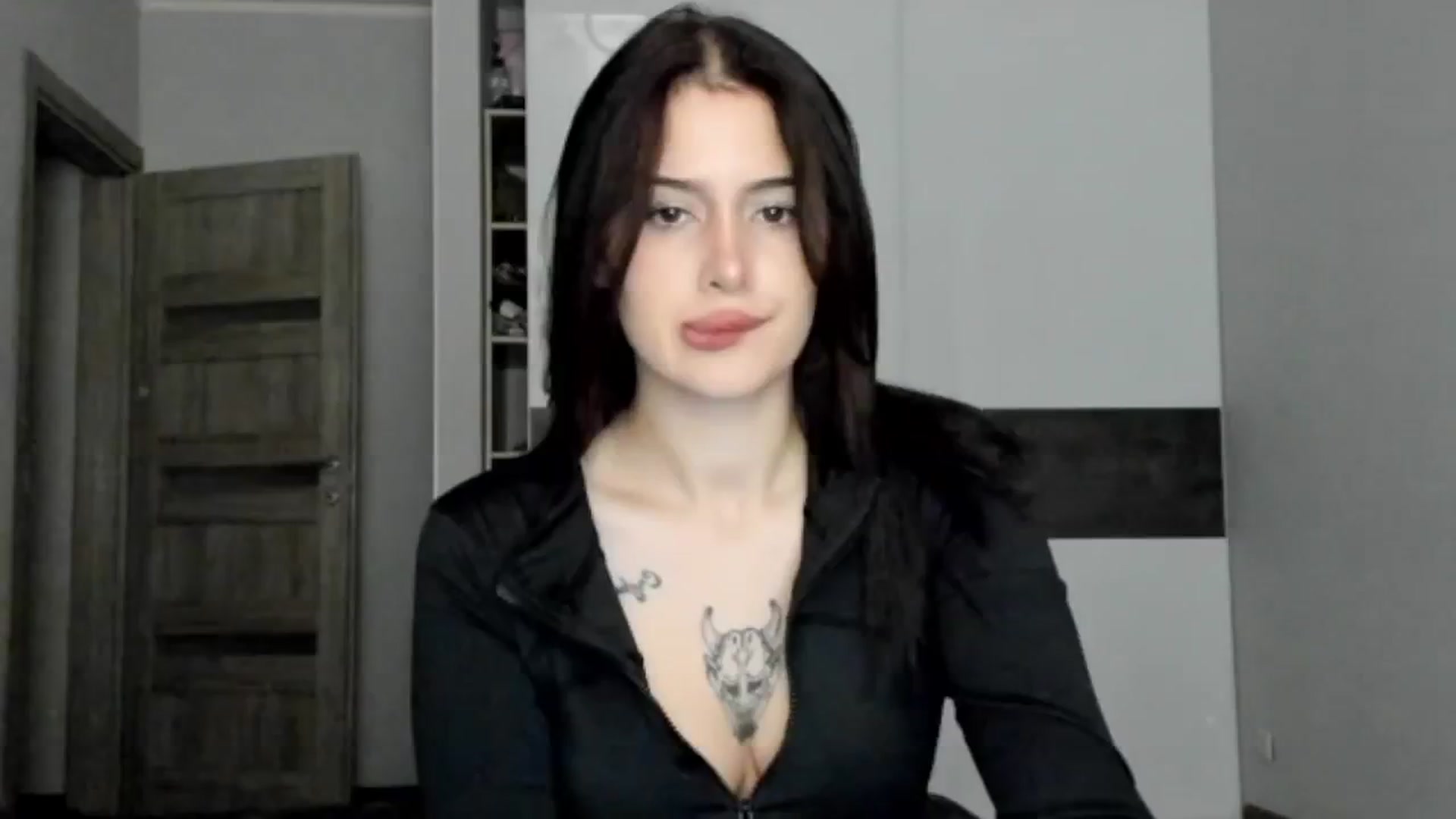 Gallery image thumbnail from Eliza_beth's myfreecams stream on, 10/18/2024, 14:36 image 2 of 20