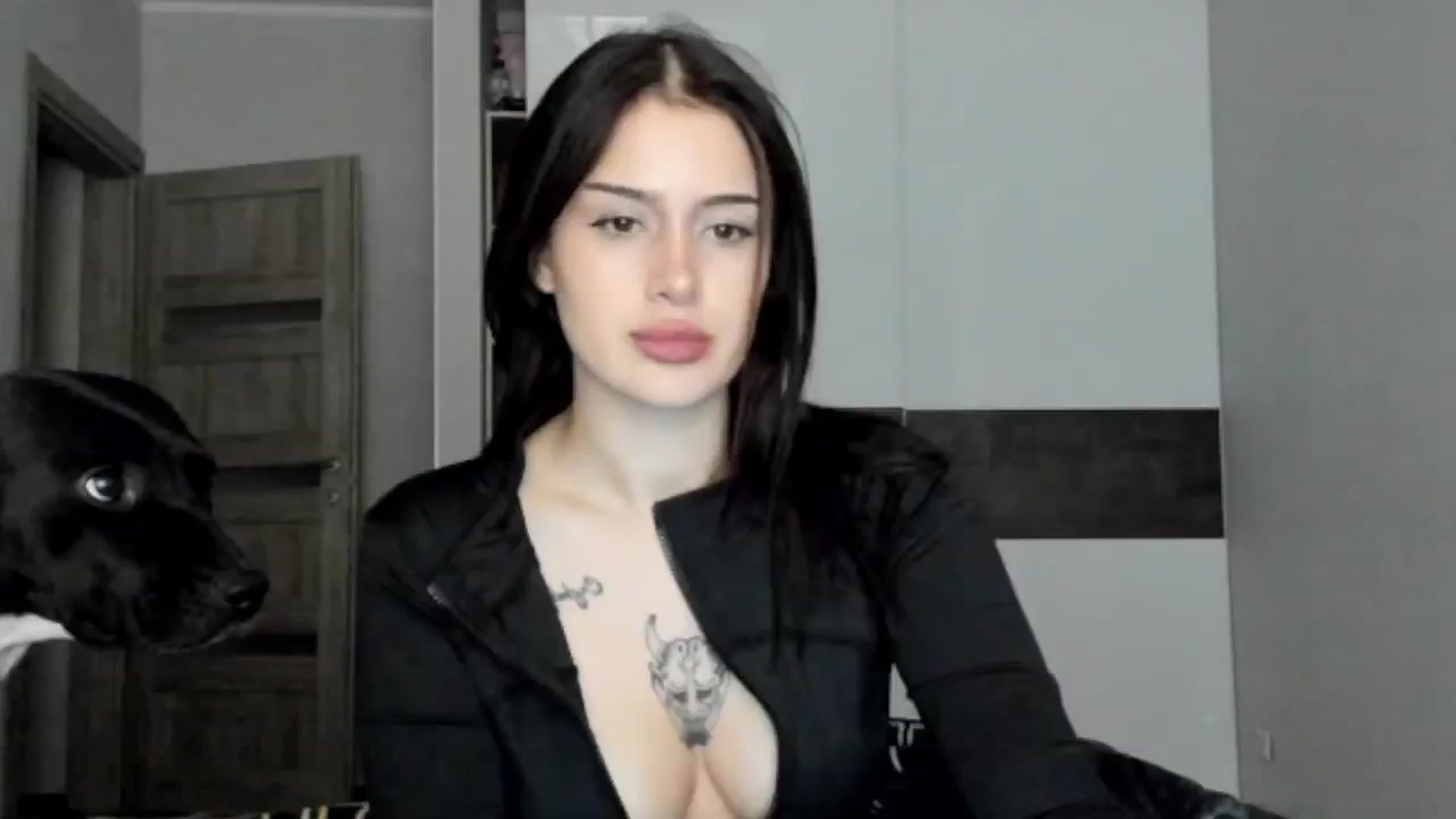 Gallery image thumbnail from Eliza_beth's myfreecams stream on, 10/18/2024, 15:01 image 16 of 20