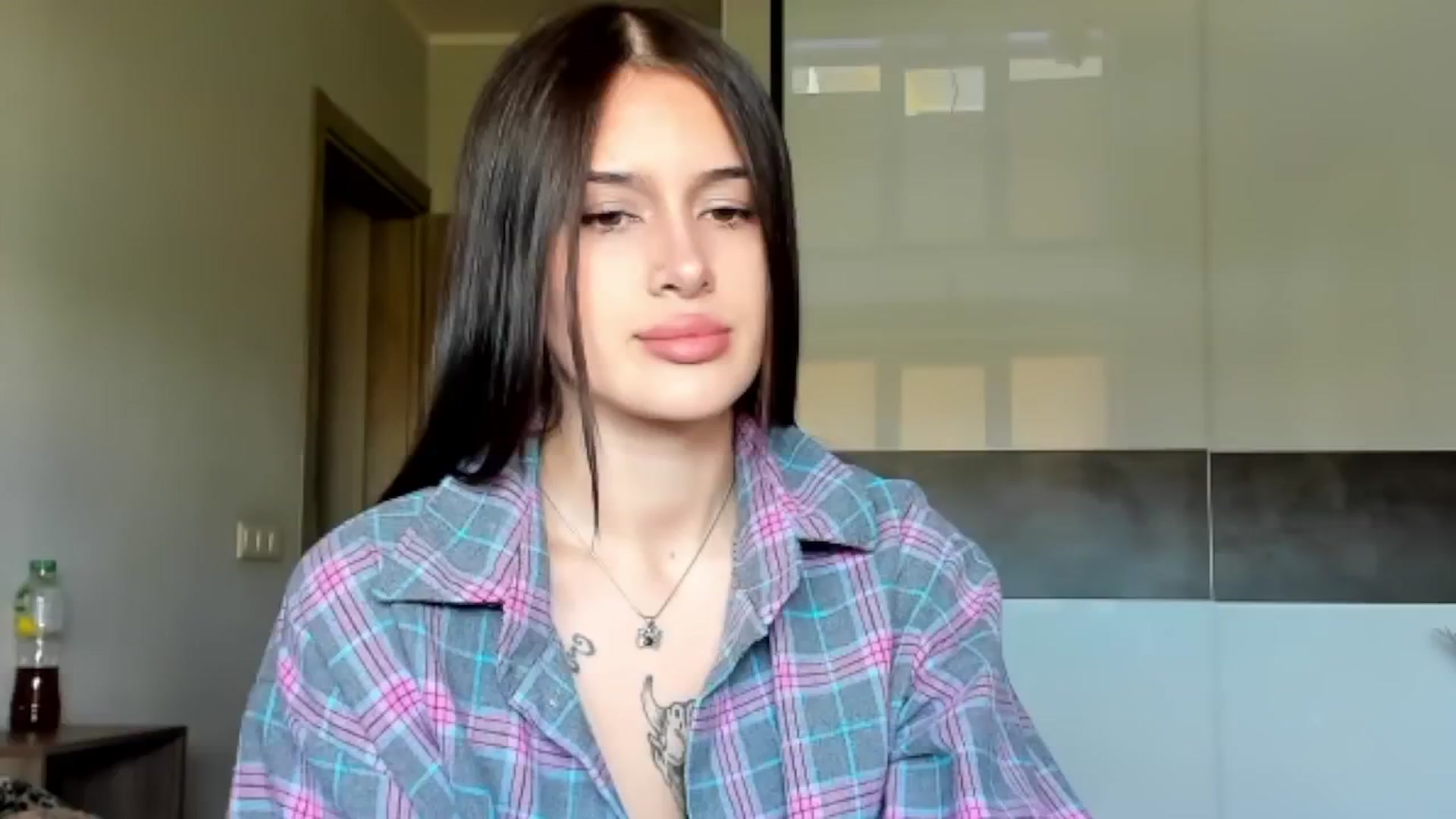 Gallery image thumbnail from Eliza_beth's myfreecams stream on, 10/23/2024, 08:37 image 13 of 20