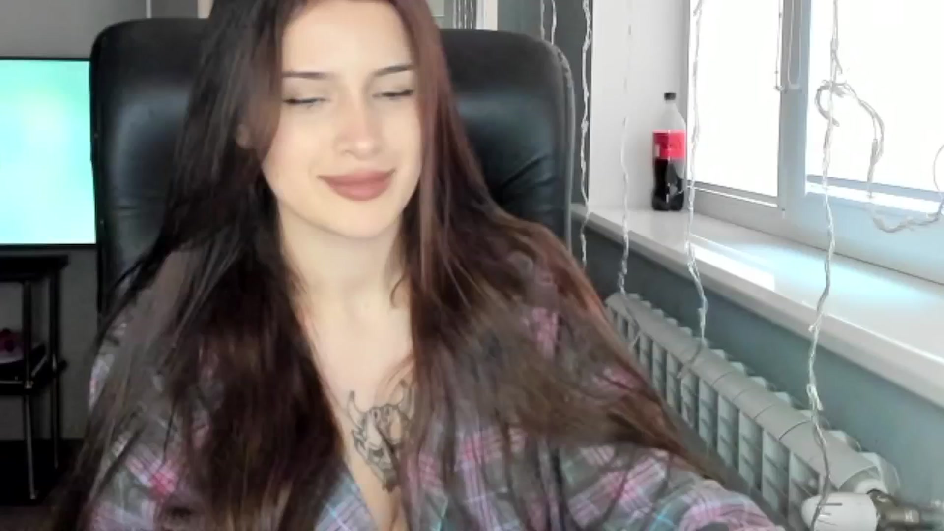 Gallery image thumbnail from Eliza_beth's myfreecams stream on, 11/28/2024, 11:10 image 12 of 20