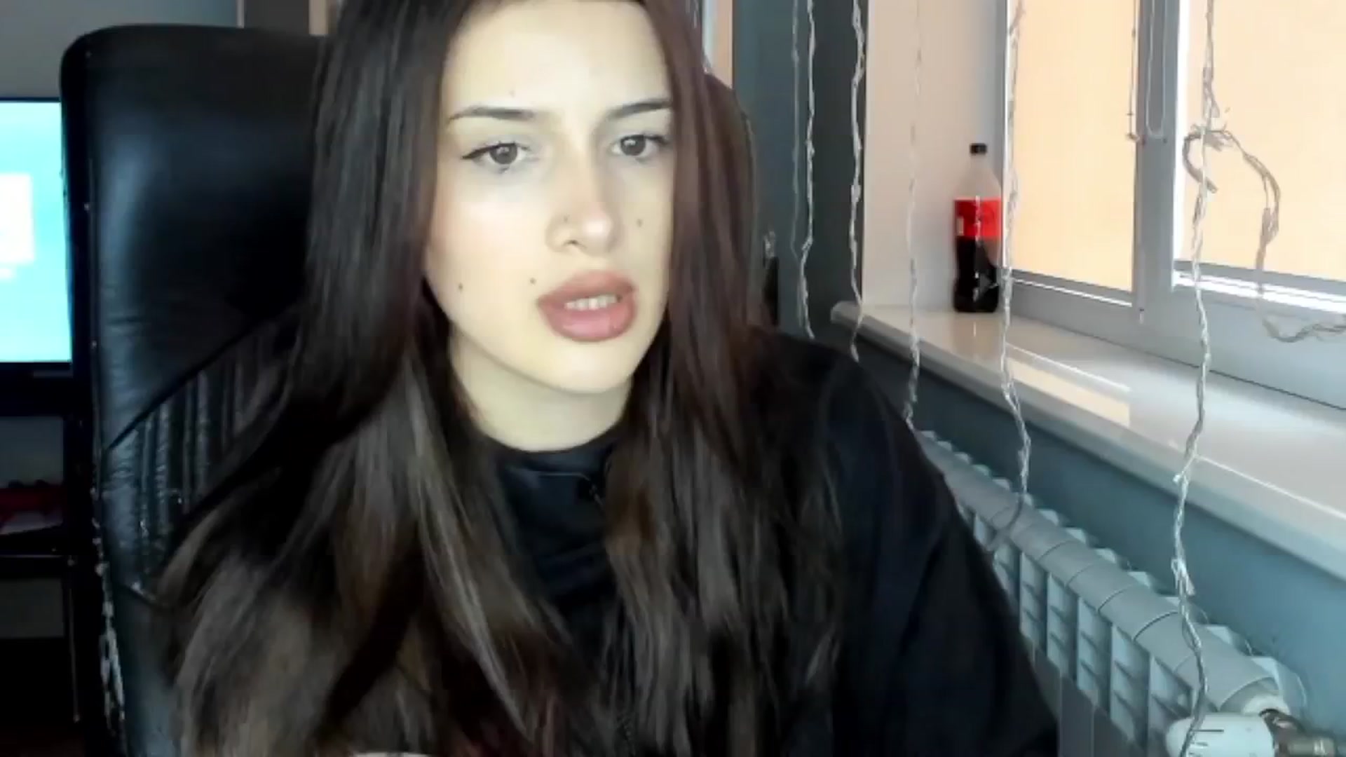 Gallery image thumbnail from Eliza_beth's myfreecams stream on, 11/28/2024, 11:27 image 7 of 20