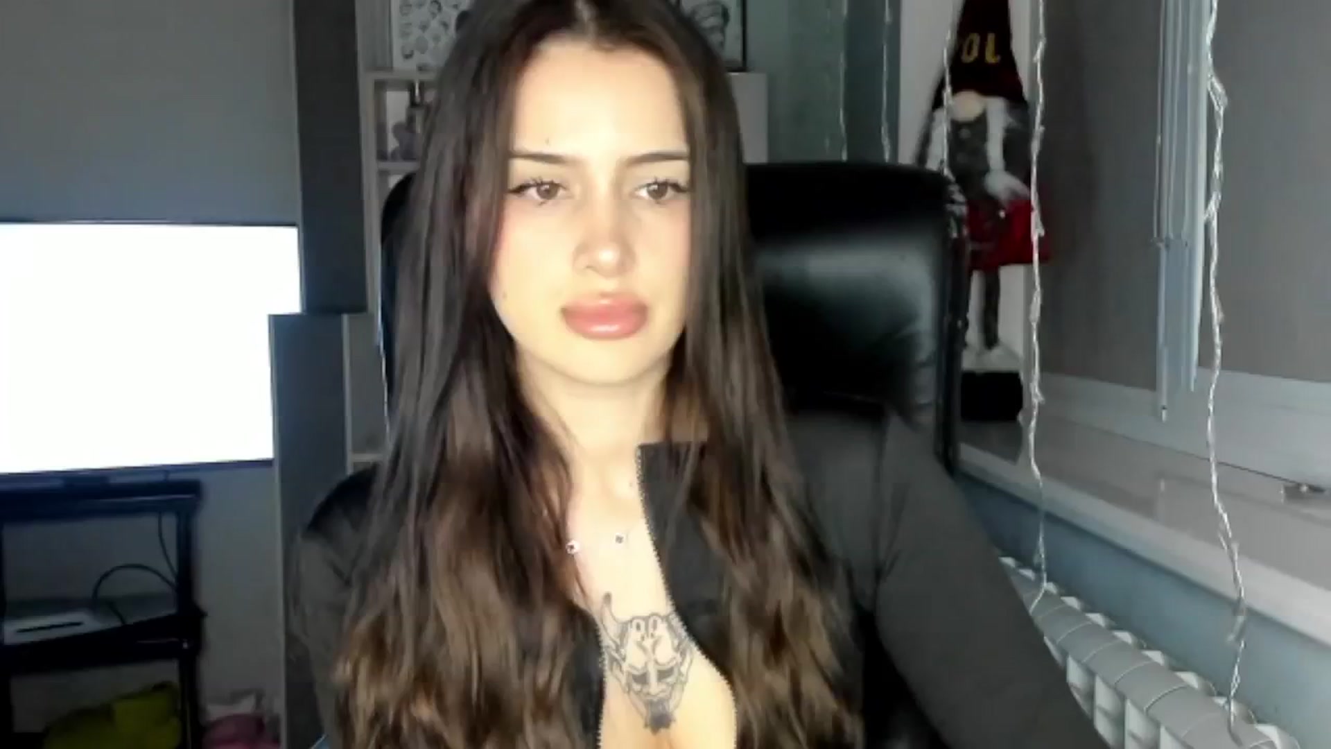 Gallery image thumbnail from Eliza_beth's myfreecams stream on, 12/09/2024, 15:13 image 18 of 20