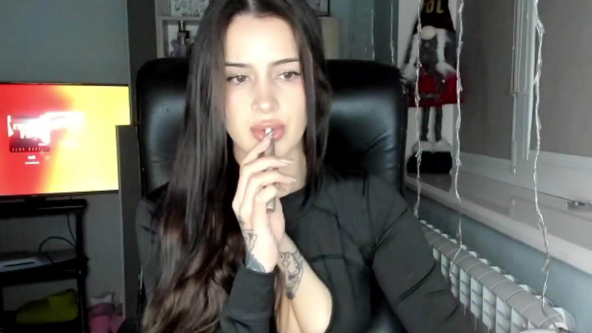 Gallery image thumbnail from Eliza_beth's myfreecams stream on, 12/09/2024, 15:13 image 2 of 20