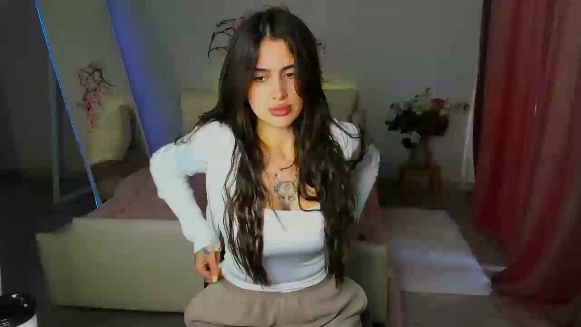 Gallery image thumbnail from Eliza_beth's myfreecams stream on, 06/01/2026, 12:32 image 19 of 20