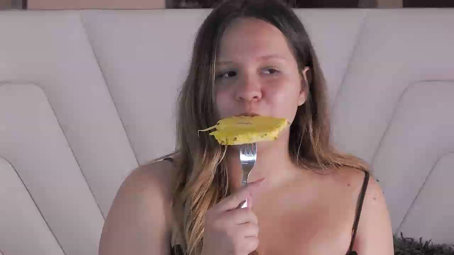 Gallery image thumbnail from Elizabet's myfreecams stream on, 07/02/2026, 16:38 image 11 of 20