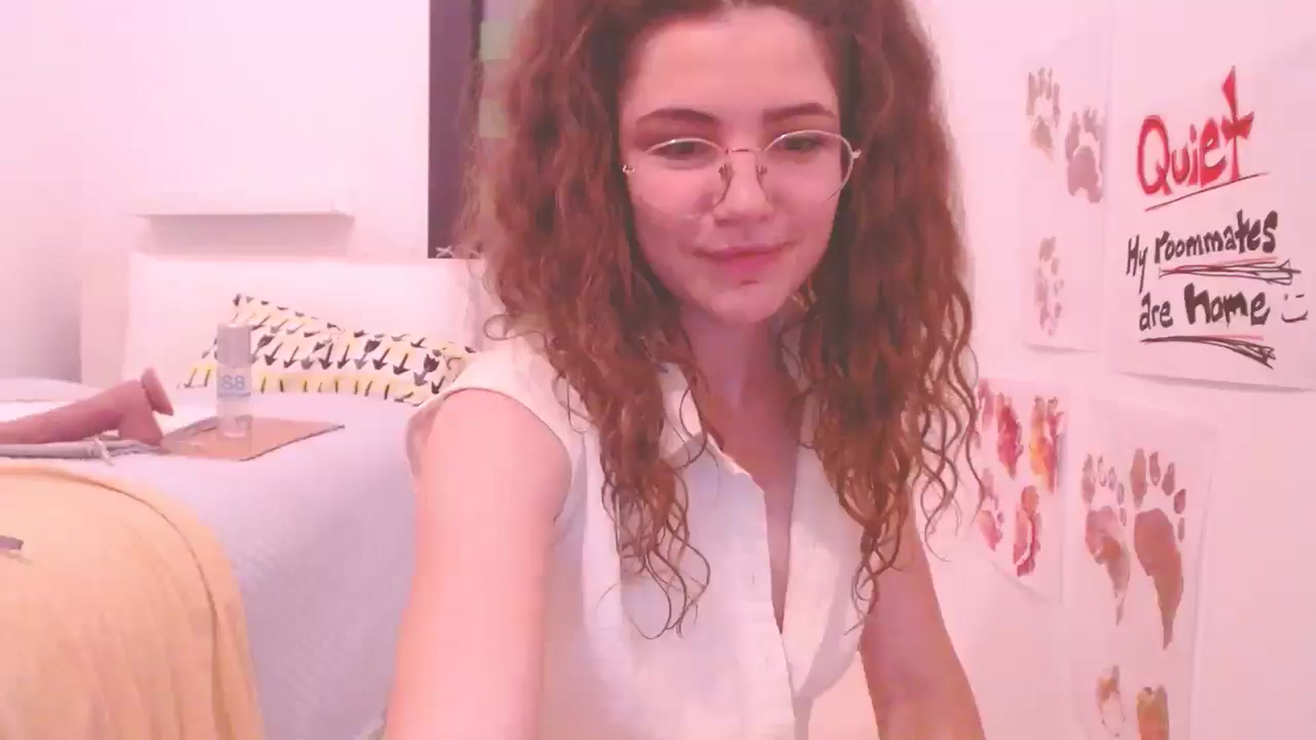 Gallery image thumbnail from Elizabeth005's myfreecams stream on, 01/21/2025, 03:24 image 10 of 20