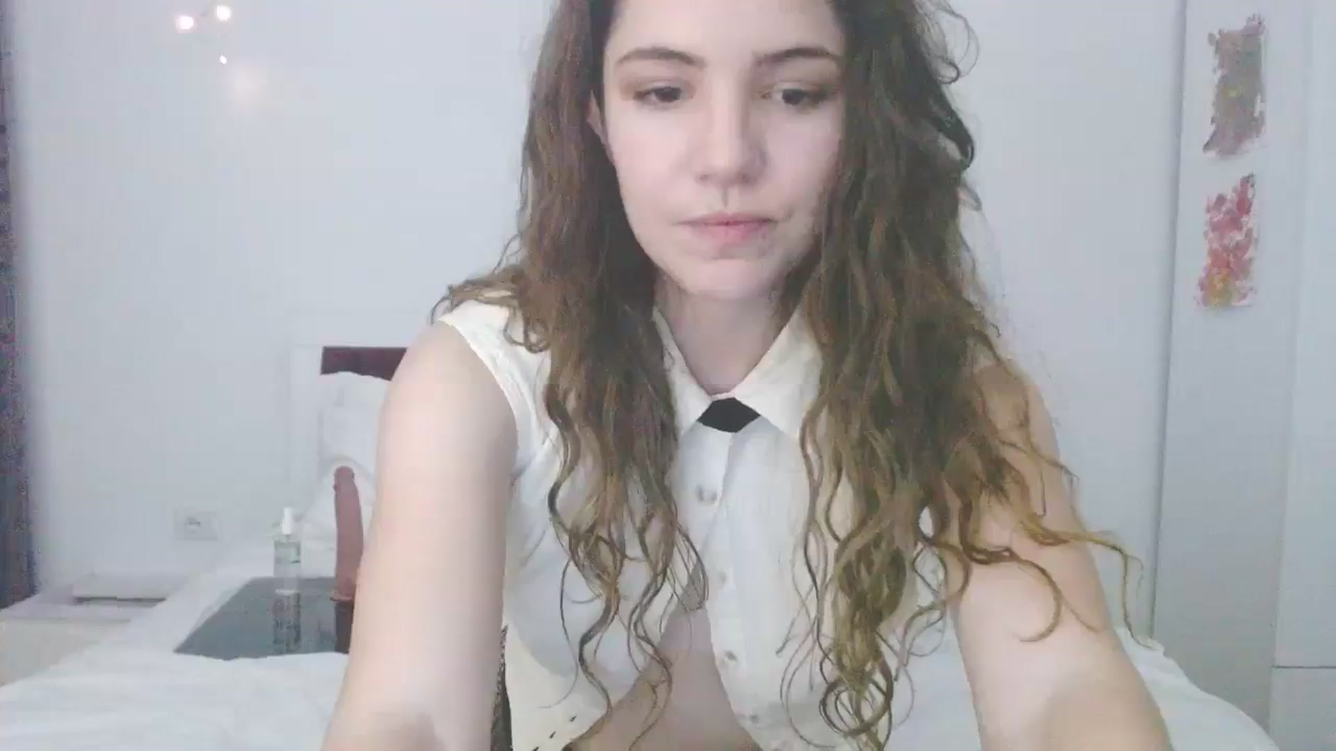 Gallery image thumbnail from Elizabeth005's myfreecams stream on, 02/25/2025, 01:37 image 5 of 20