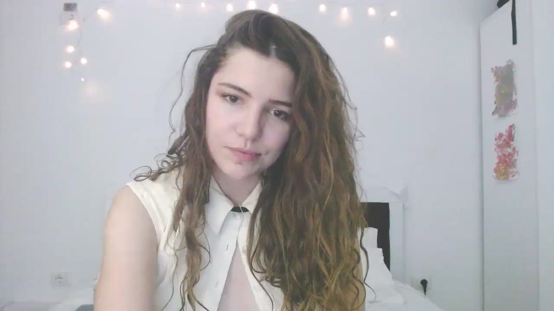 Gallery image thumbnail from Elizabeth005's myfreecams stream on, 02/25/2025, 02:08 image 7 of 20